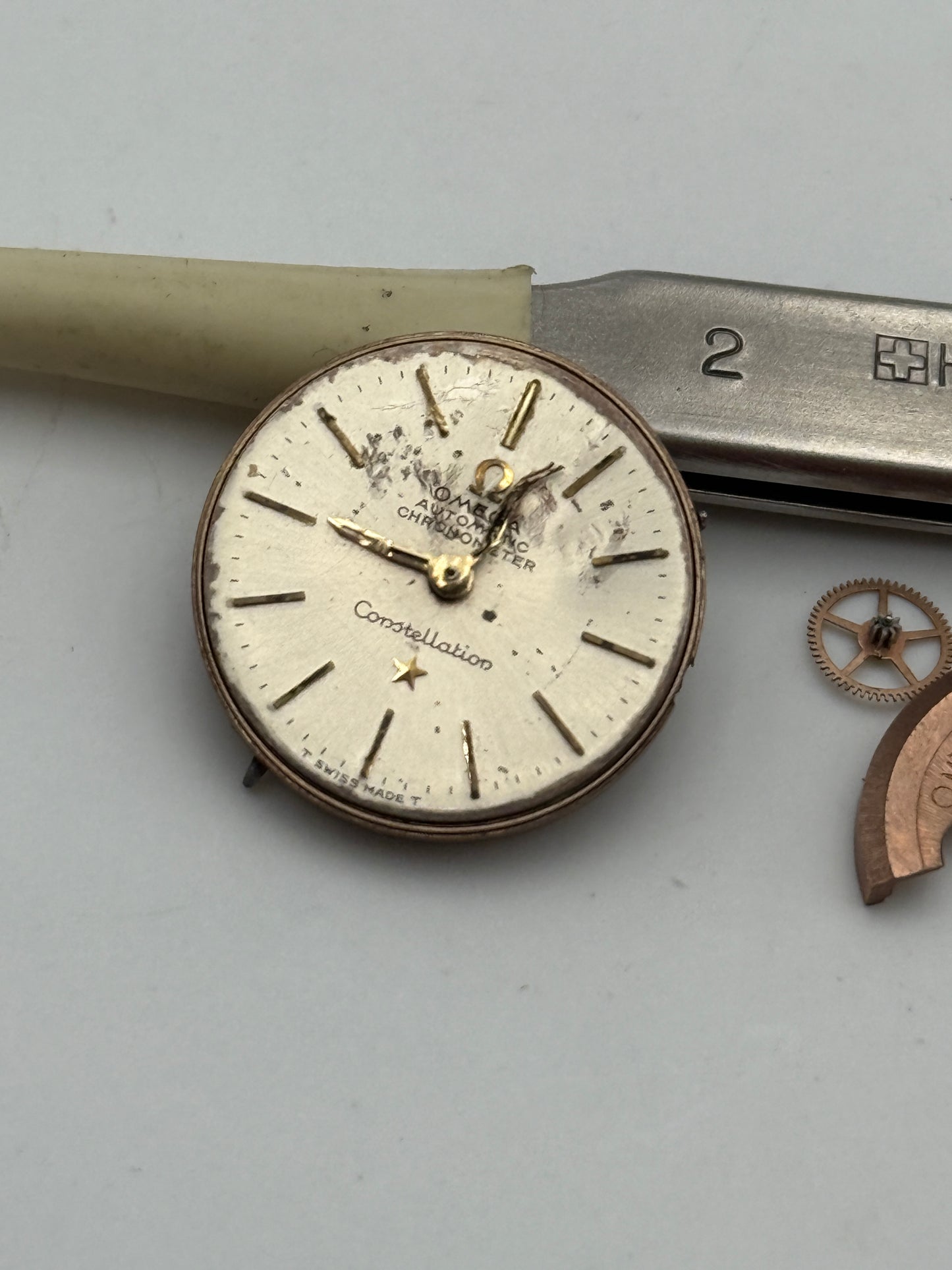 omega constellation cal.672 19mm movement movimento