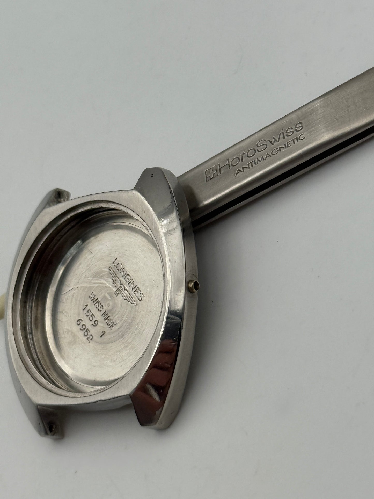 longines 1559-1-6952 37mm casa case