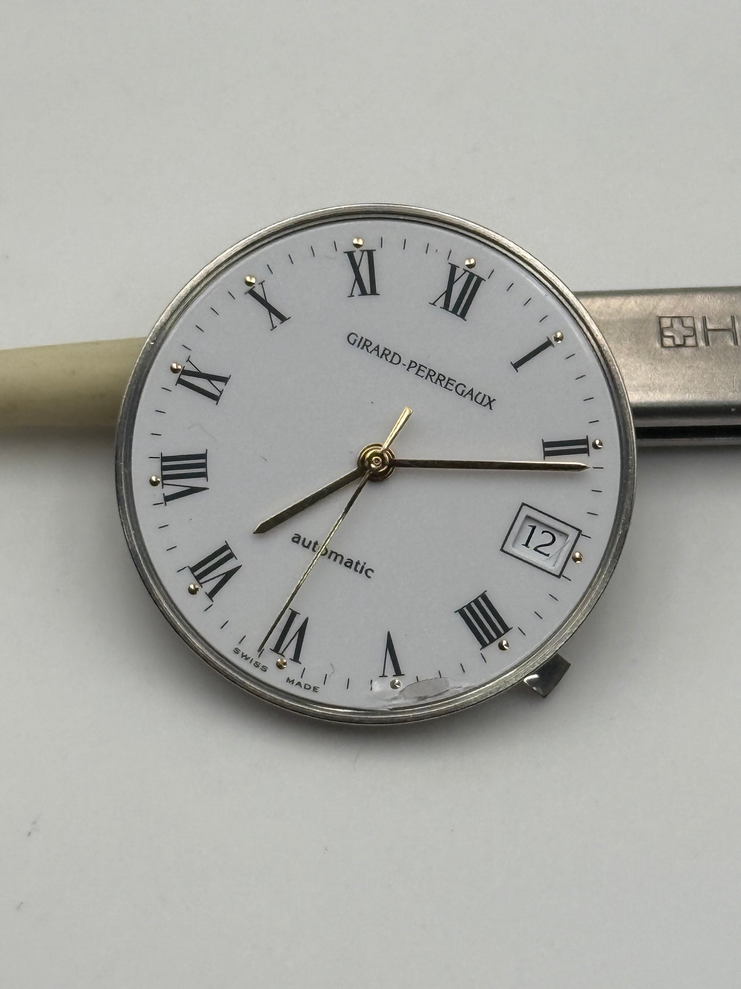 girard perregaux 2200 eta 2892 movement movimento