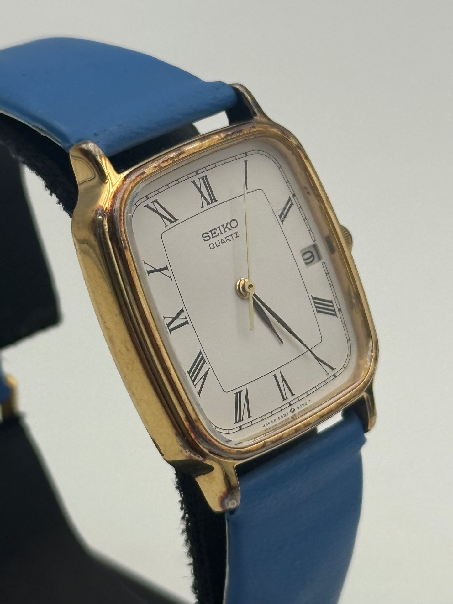 seiko 5y32-6a20 34mm quartz