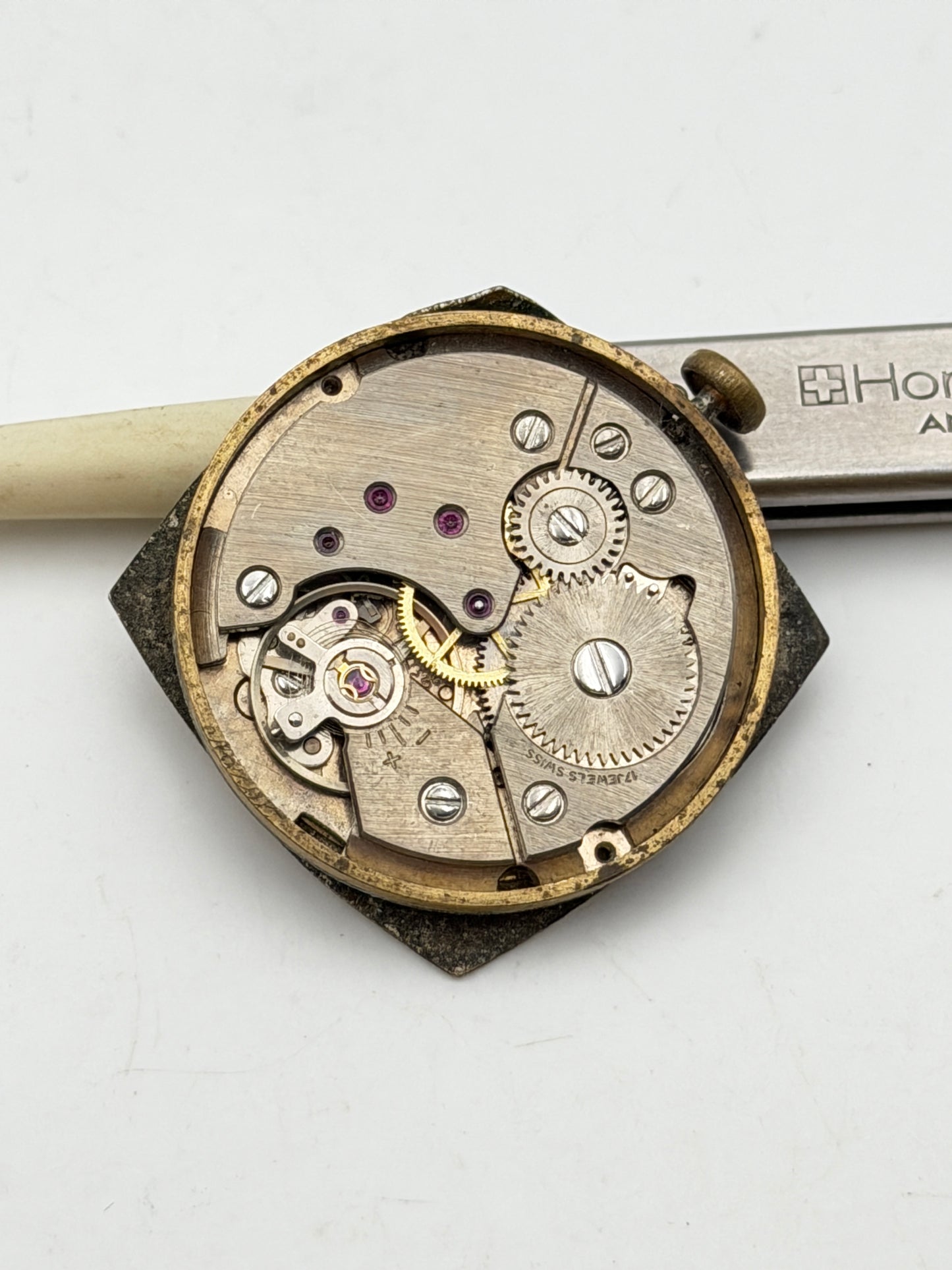 peseux 7055 movement movimento