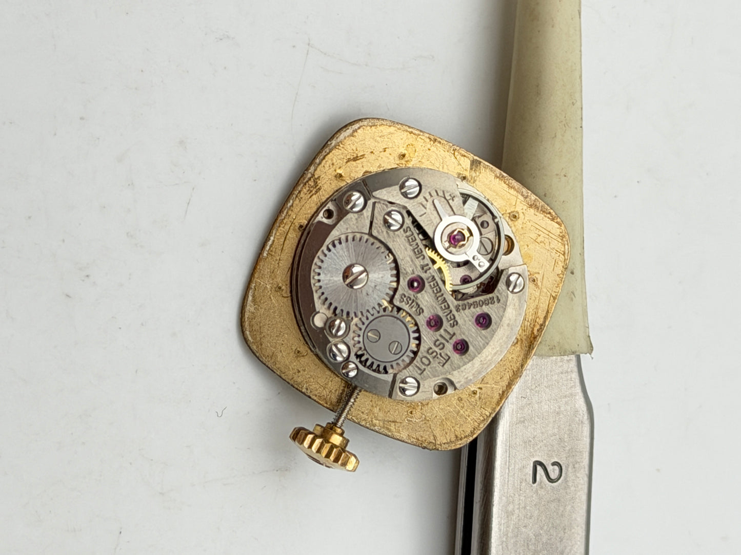 tissot stylist 709-2 movement movimento