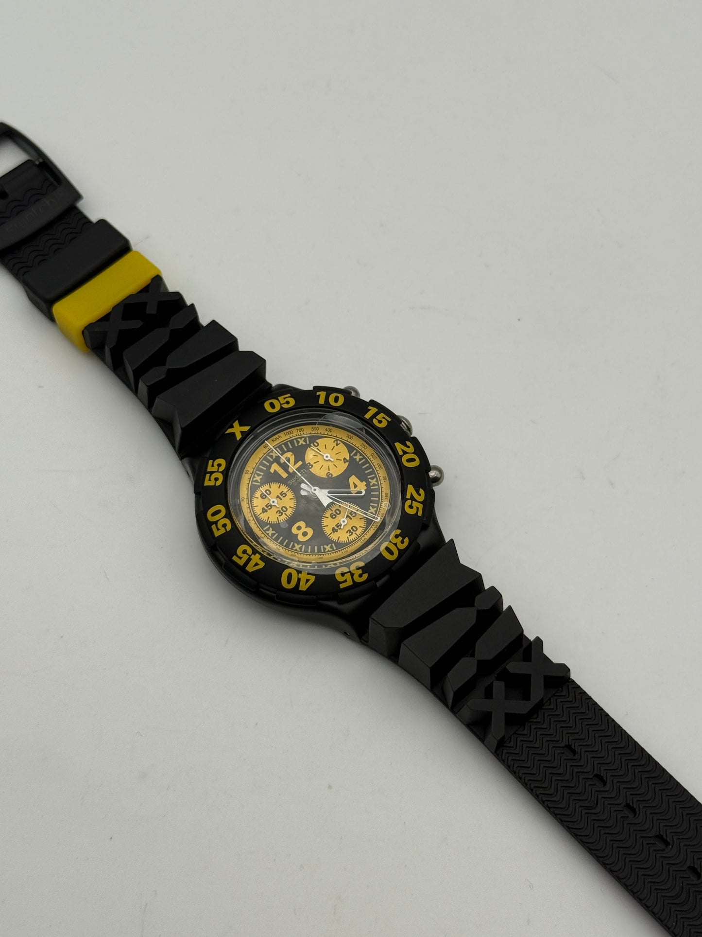 swatch aquachrono vintage nos black swiss made