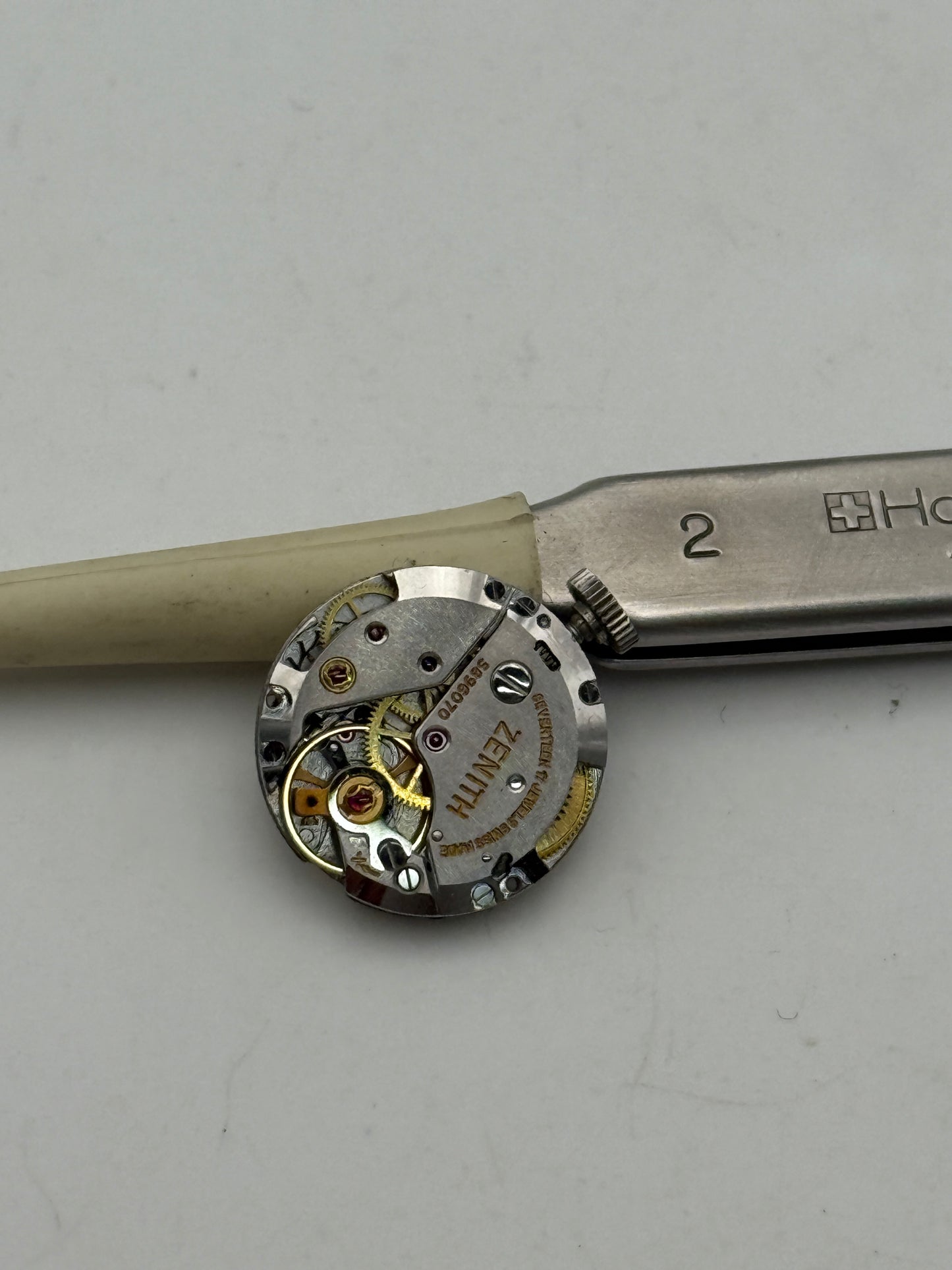 zenith 1520 movement movimento