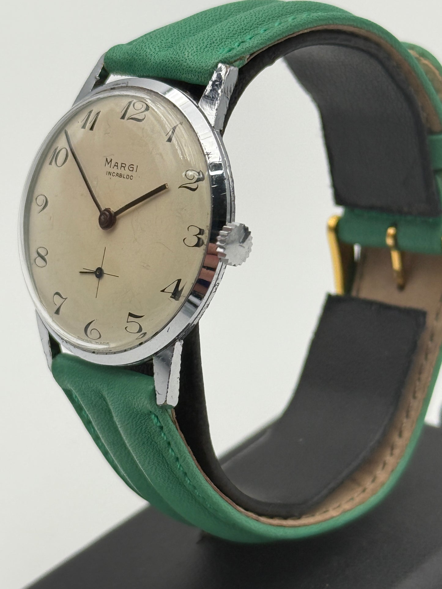 margi incabloc vintage watch 34mm