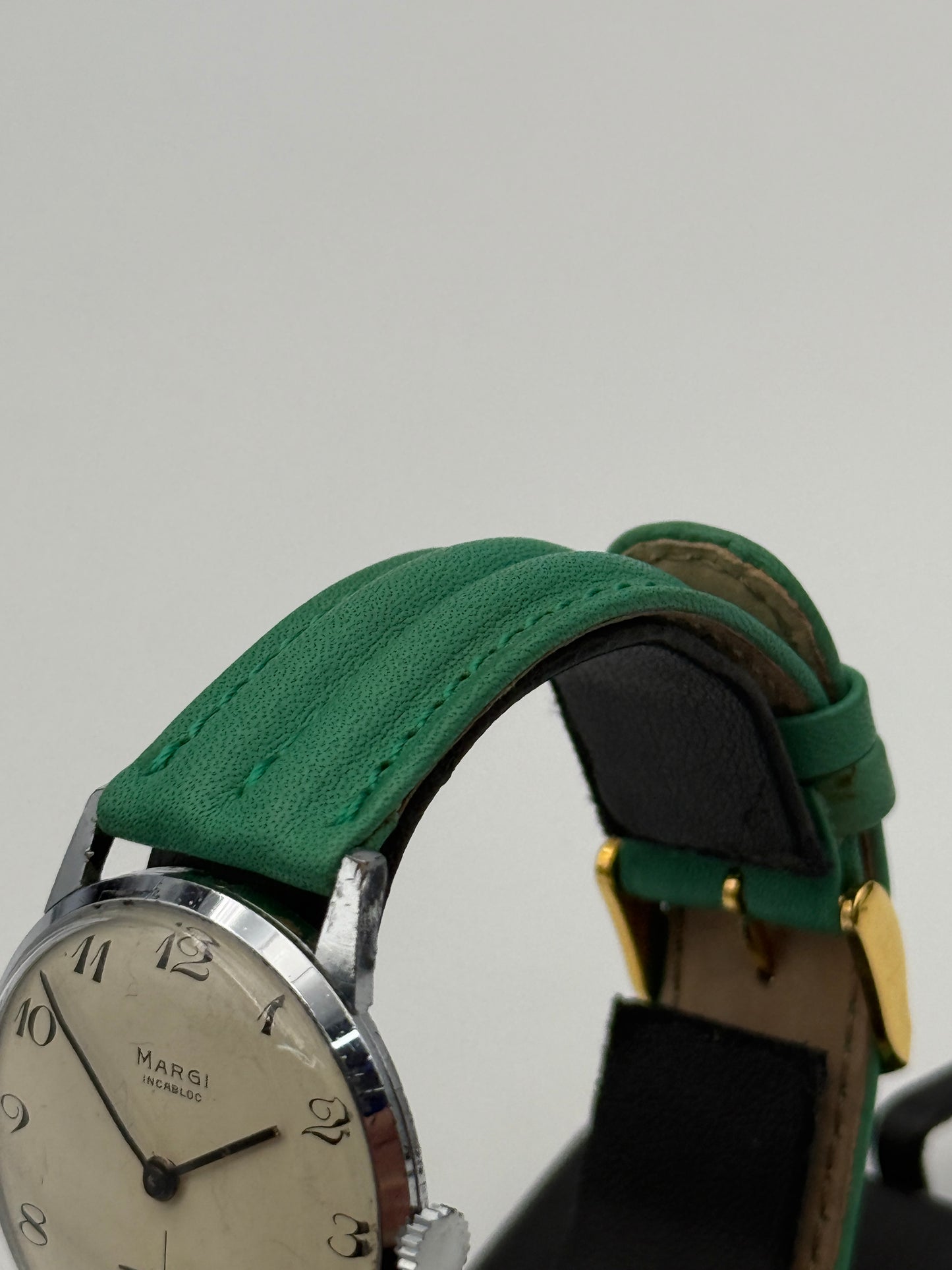 margi incabloc vintage watch 34mm