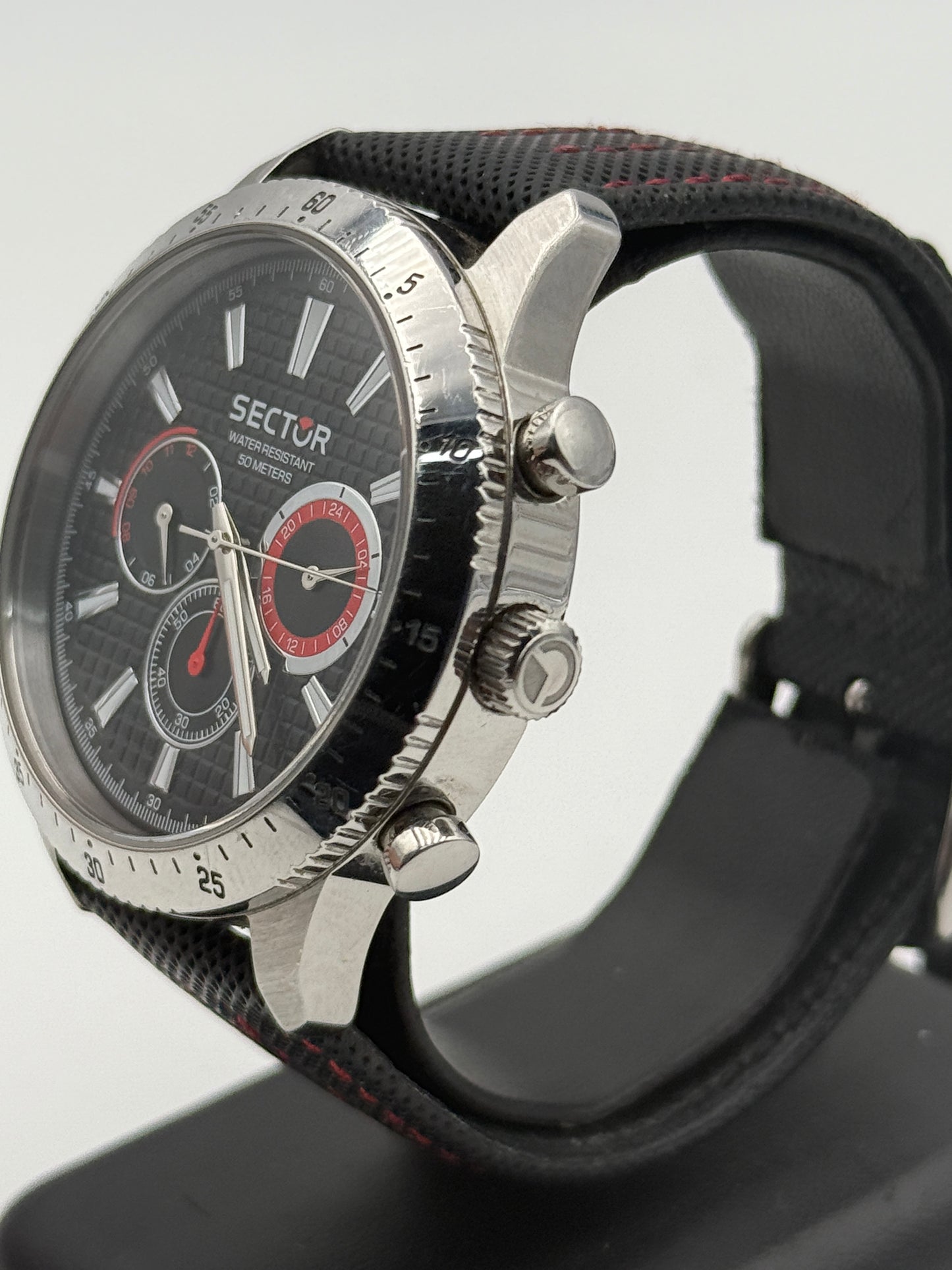 sector 270 chronograph 83554372 3251578011-04702 45mm quartz