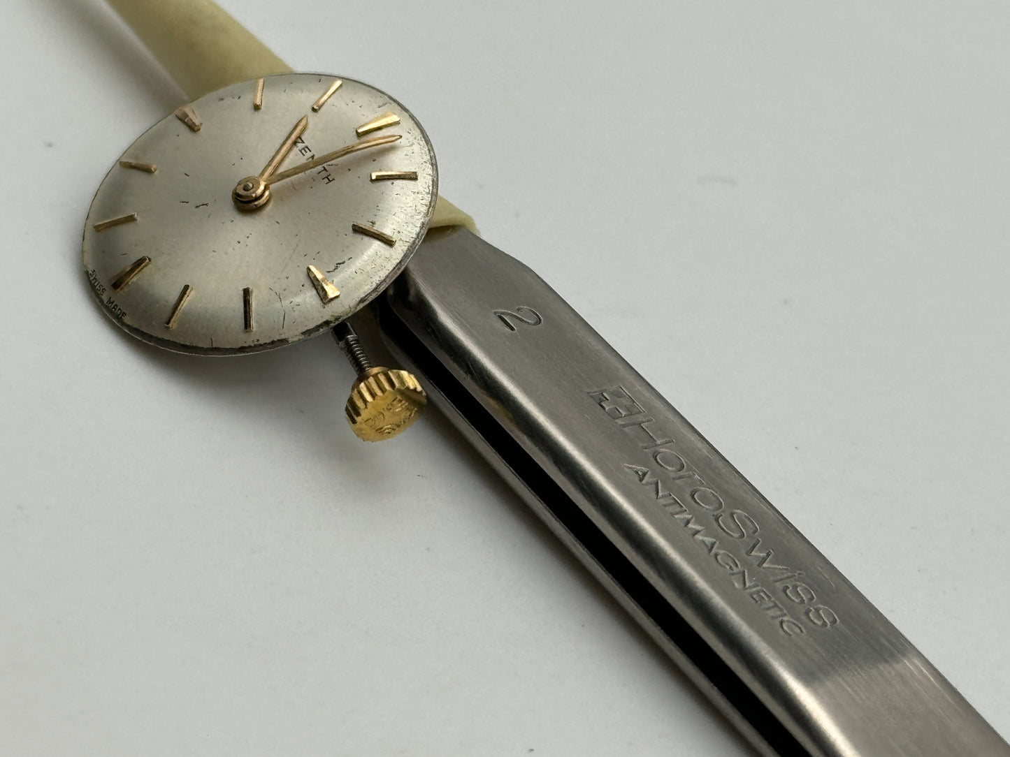 ZENITH 1320