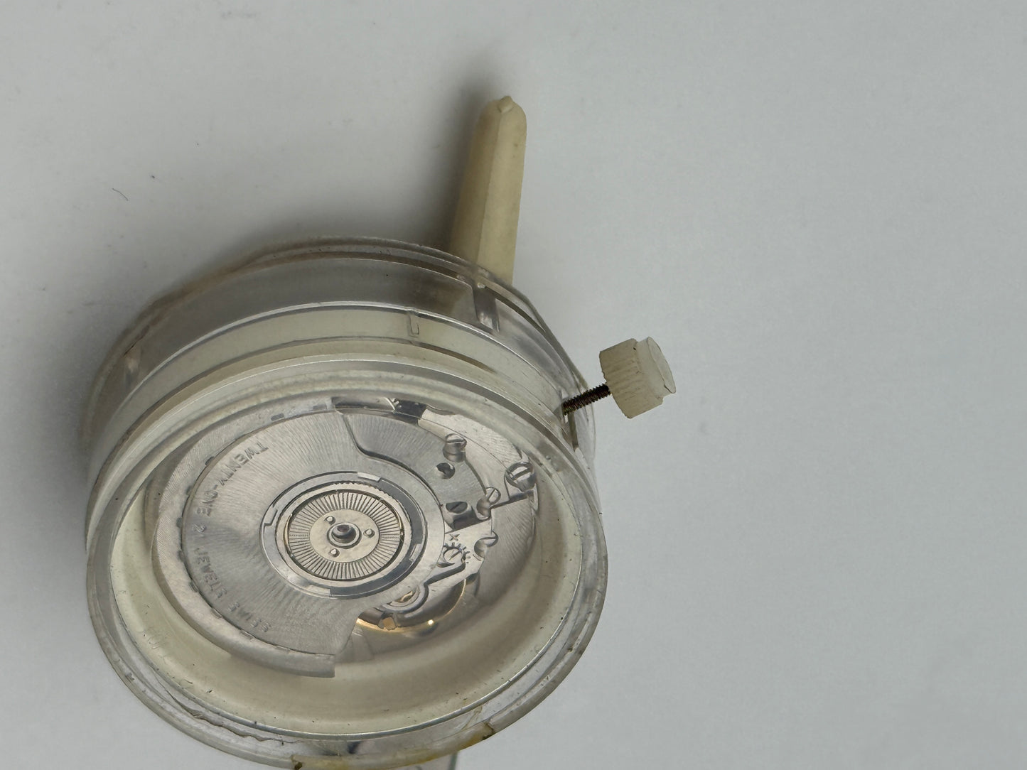 eta 2893-2 gmt nos new old stock movement movimento