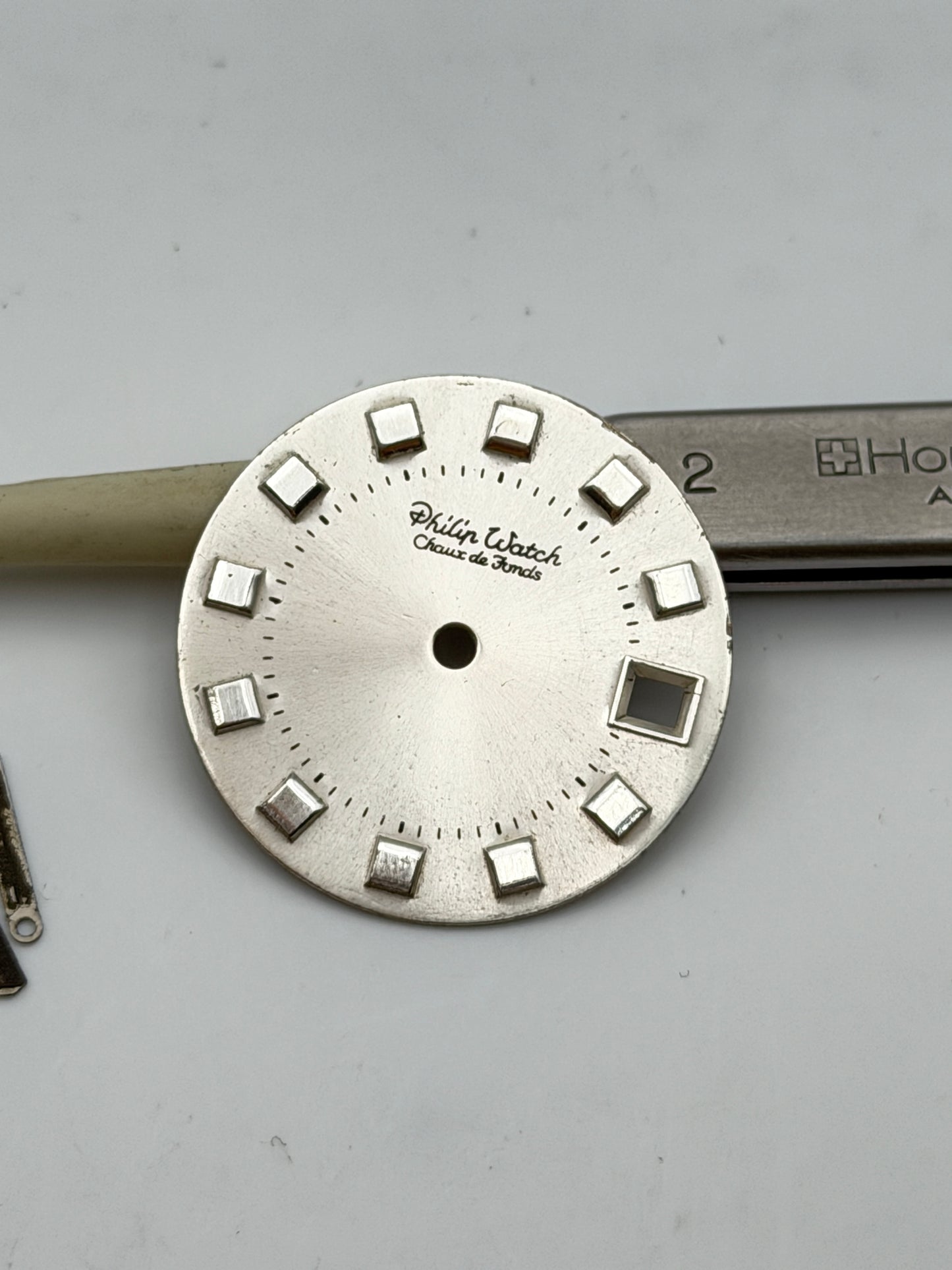 philip watch chaux de fonds 27mm dial quadrante