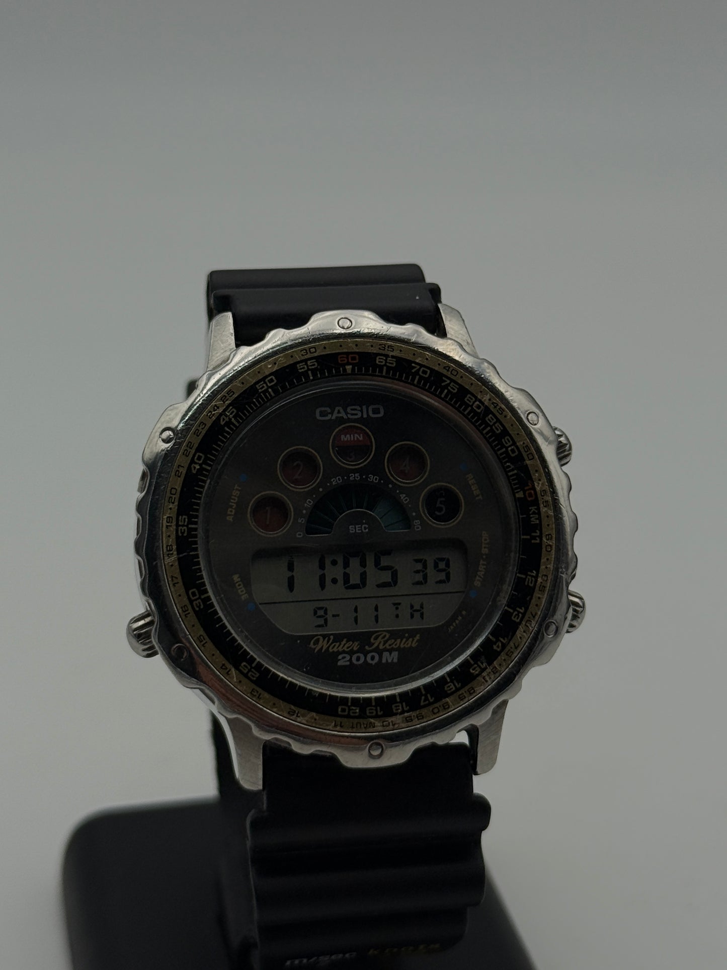 casio dw 7000 934 41mm vintage watch collector