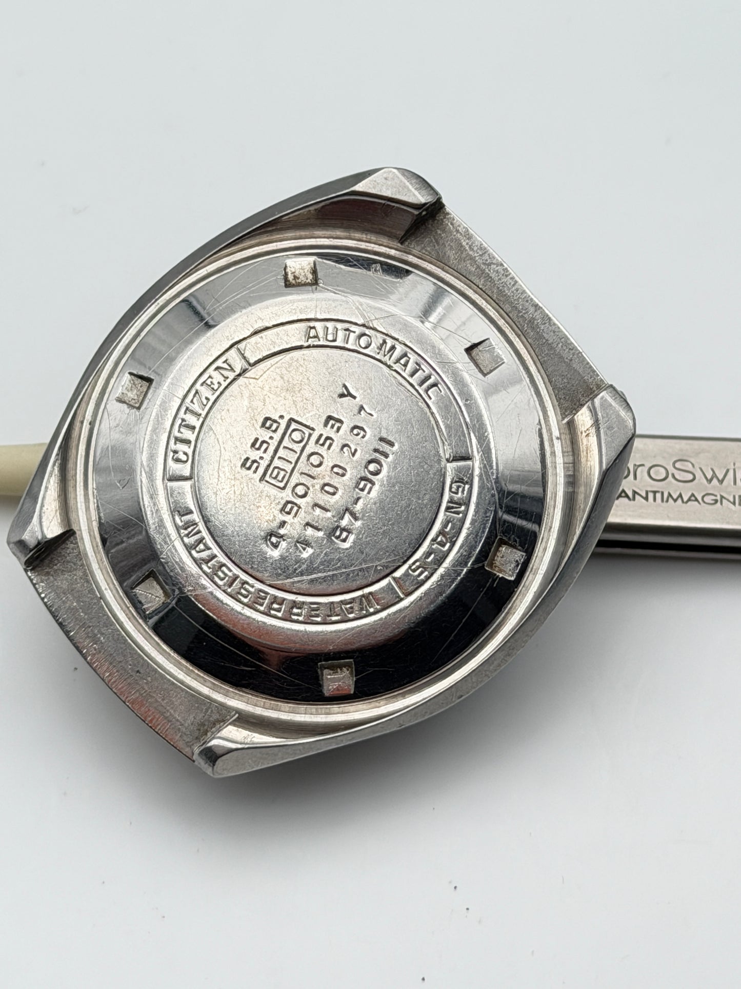 citizen bullhead 8110 4-901053 38mm cassa case