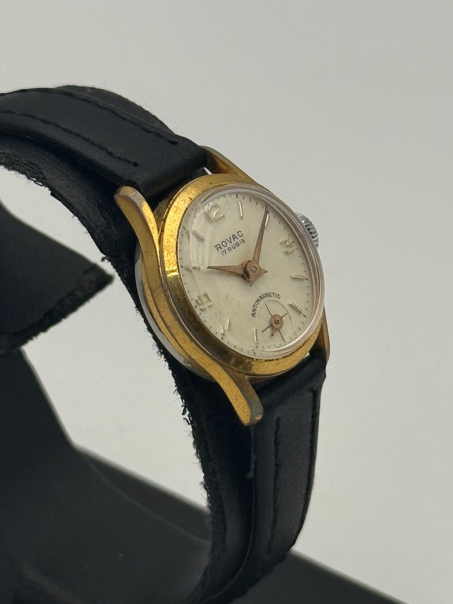 rovac vintage watch swiss made