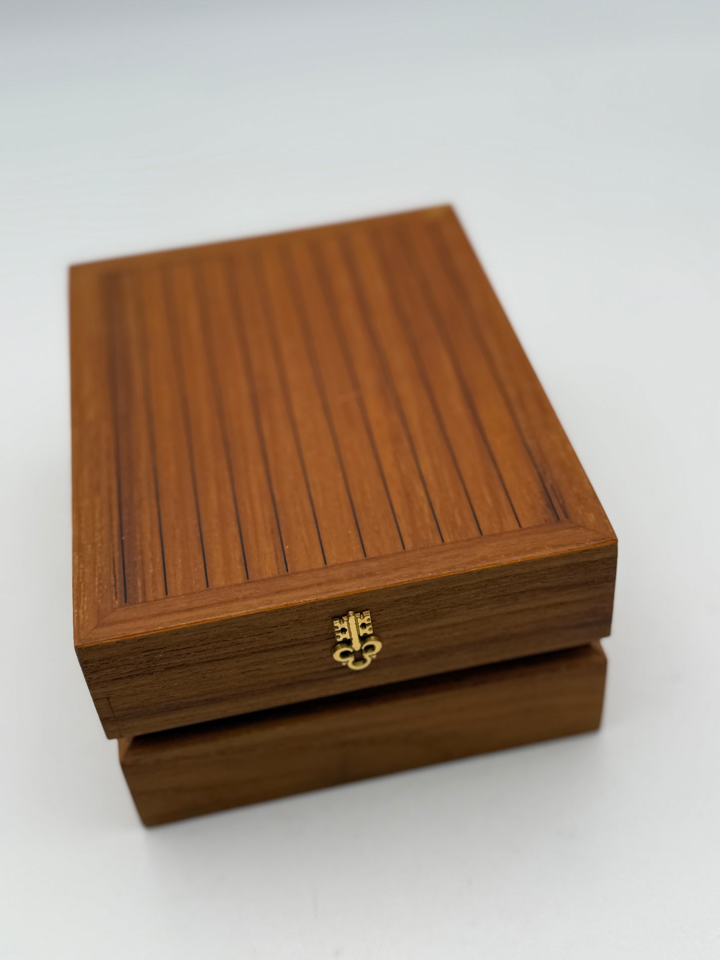 corum admiral's cup box scatola swiss made
