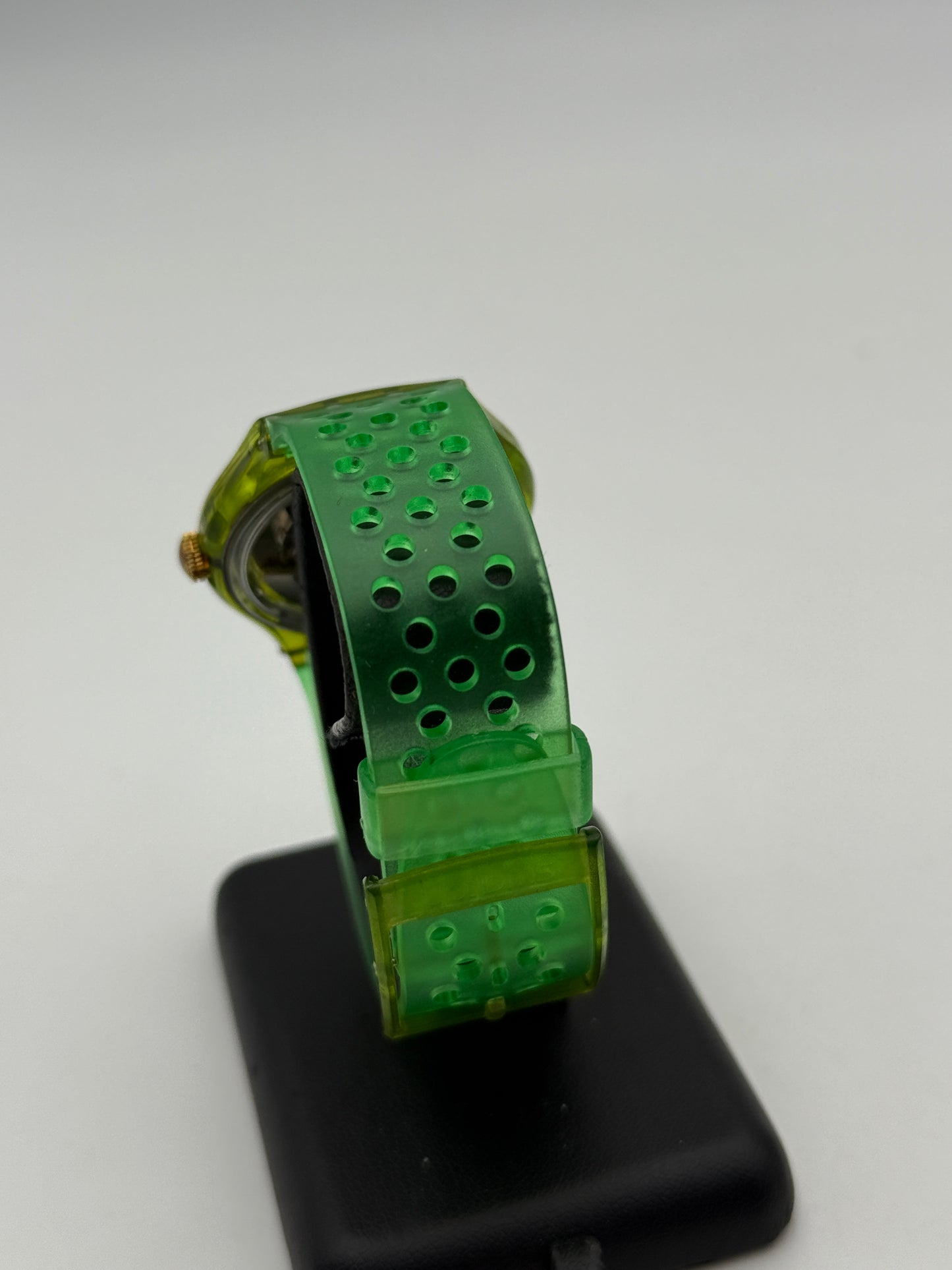 swatch automatic 306 eta 2840 green 37mm  vintage