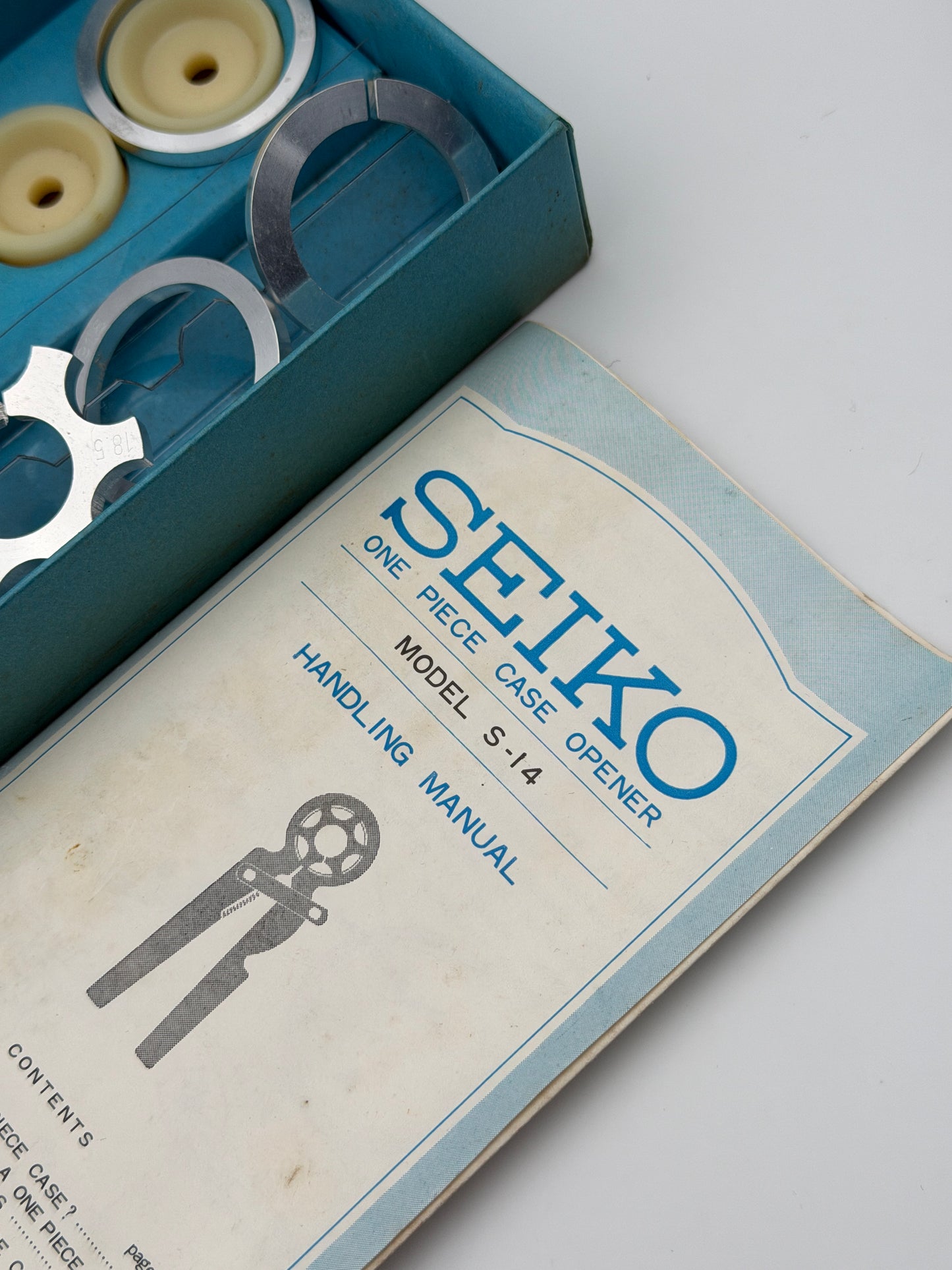 seiko rare one piece case opener model s-14 handling manual rare vintage