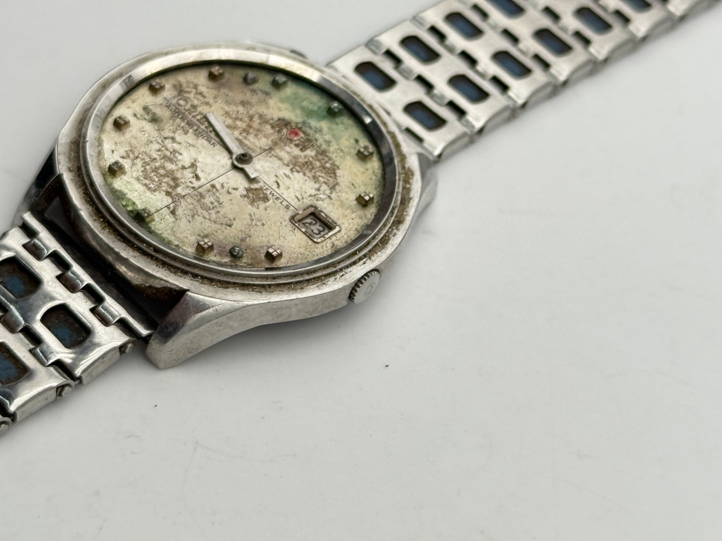 orient 37mm automatic