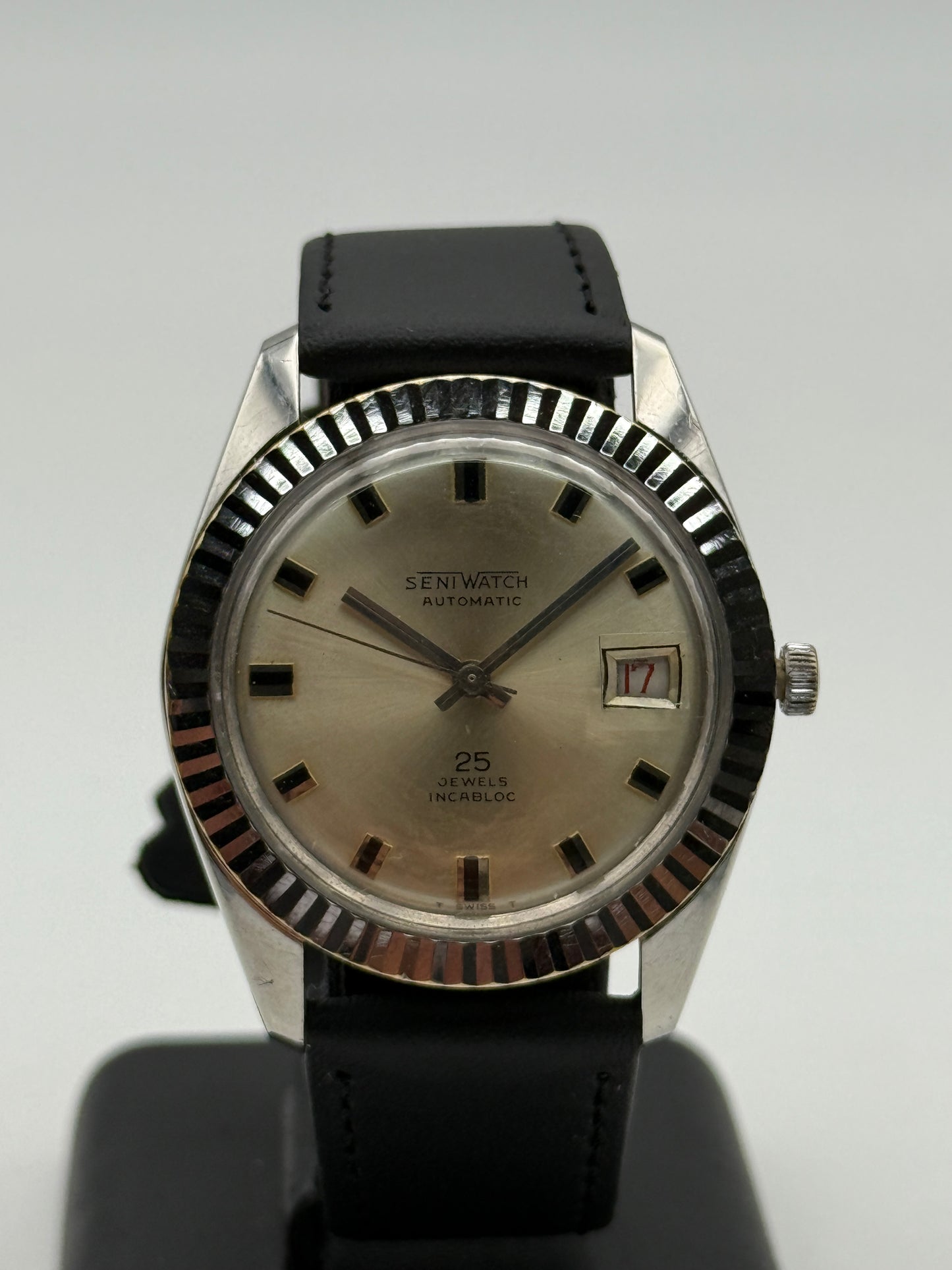 seniwatch waterproof swiss made automatic vintage