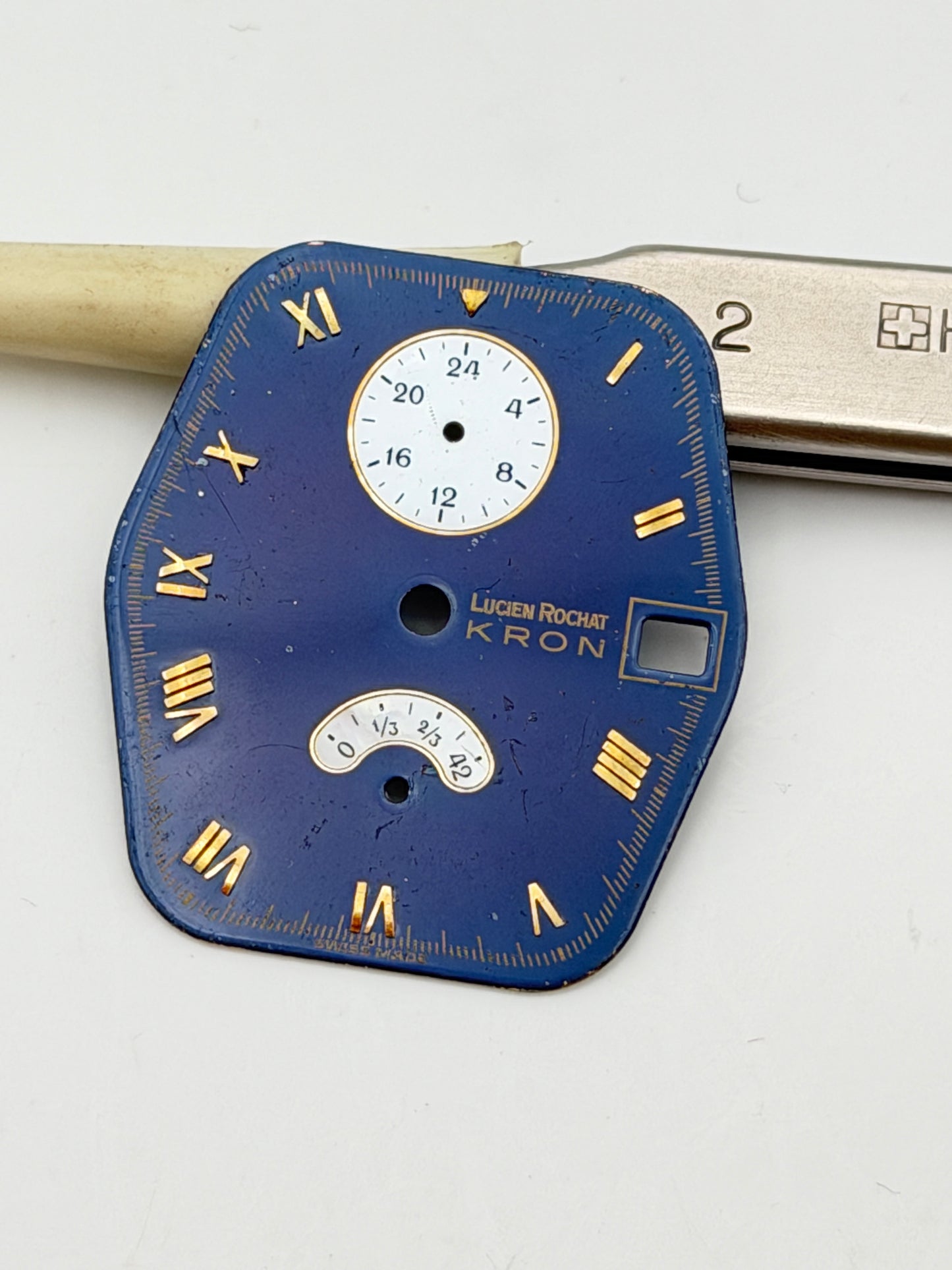 lucien rochat kron power reserve 26.5mm dial quadrante