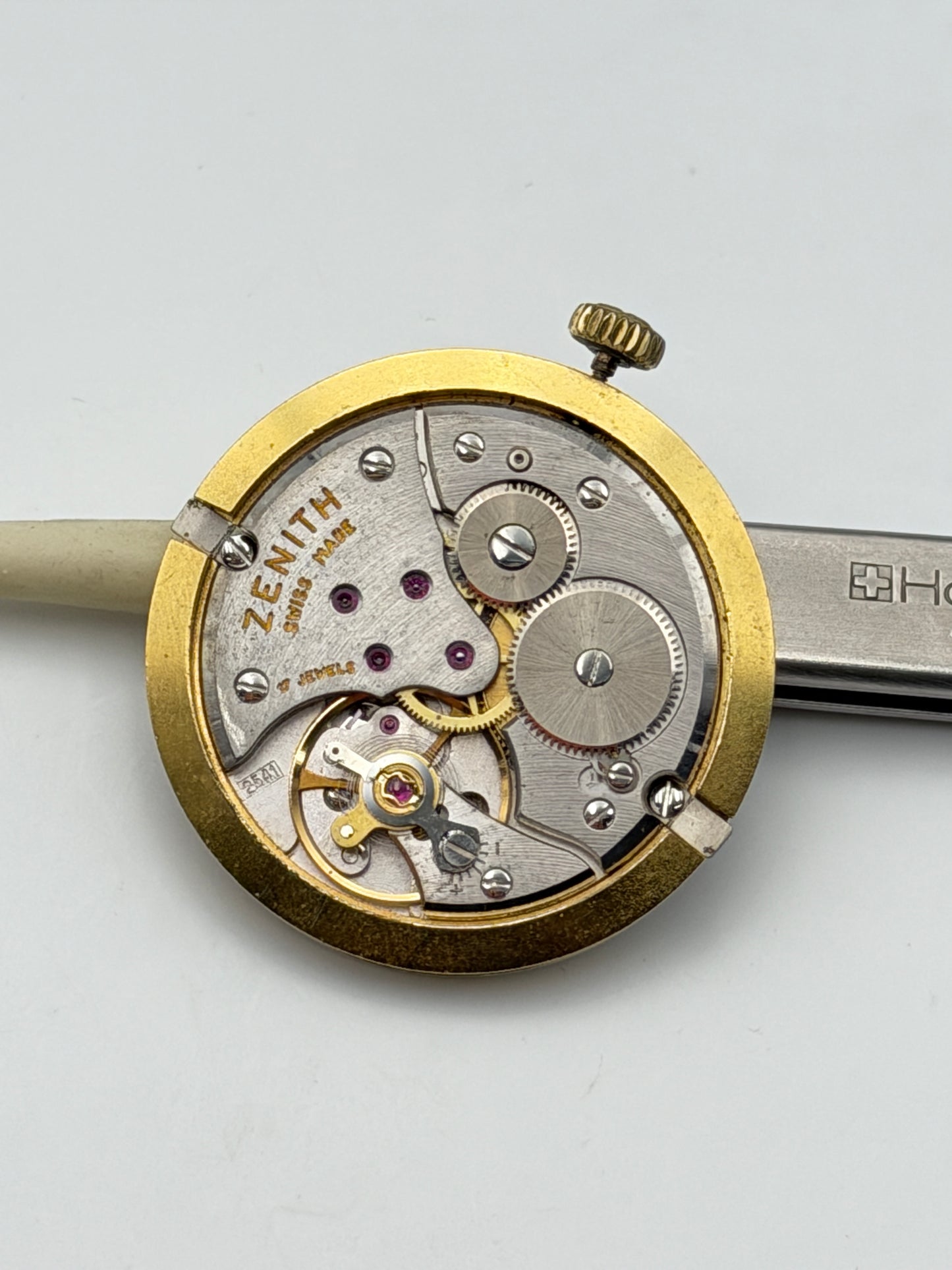 zenith 2541 movement movimento