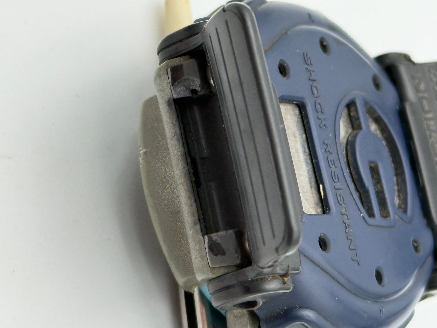 casio g-shock 1698 dw03 46mm vintage
