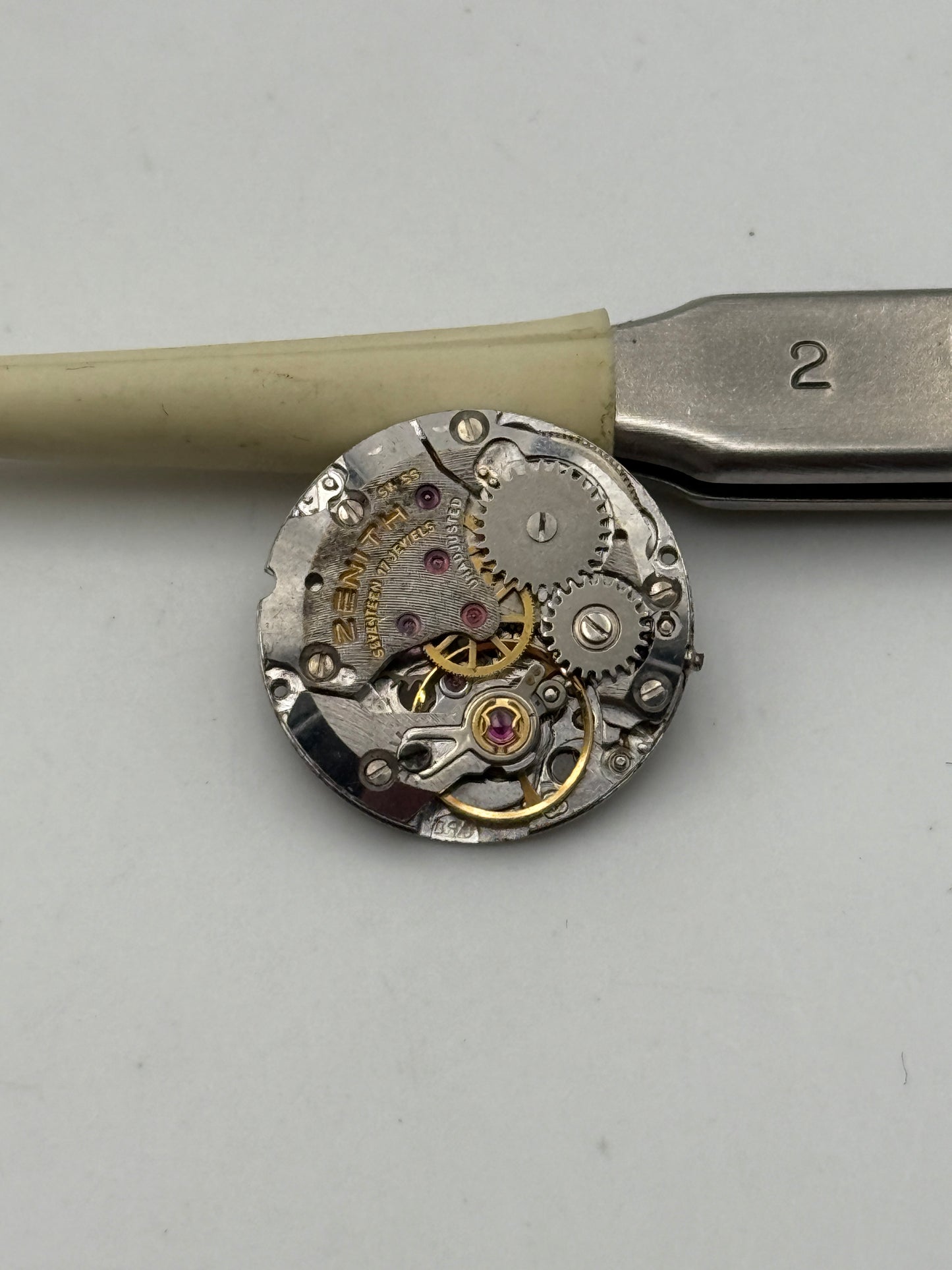 zenith 480 movement movimento