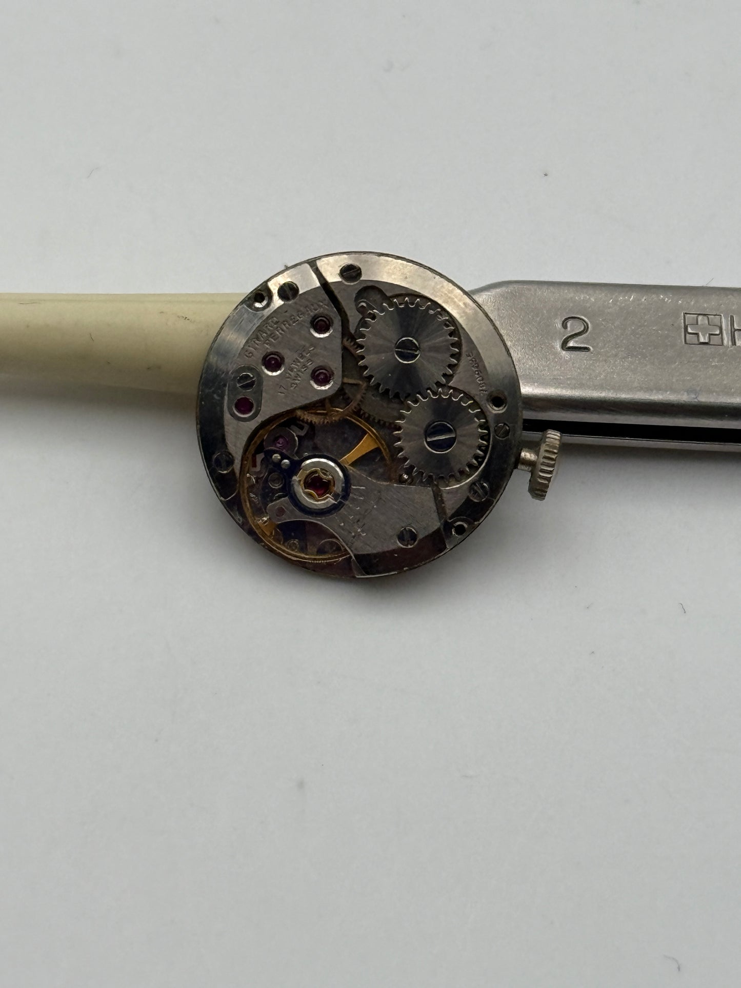 girard perregaux 17 jewels movement movimento