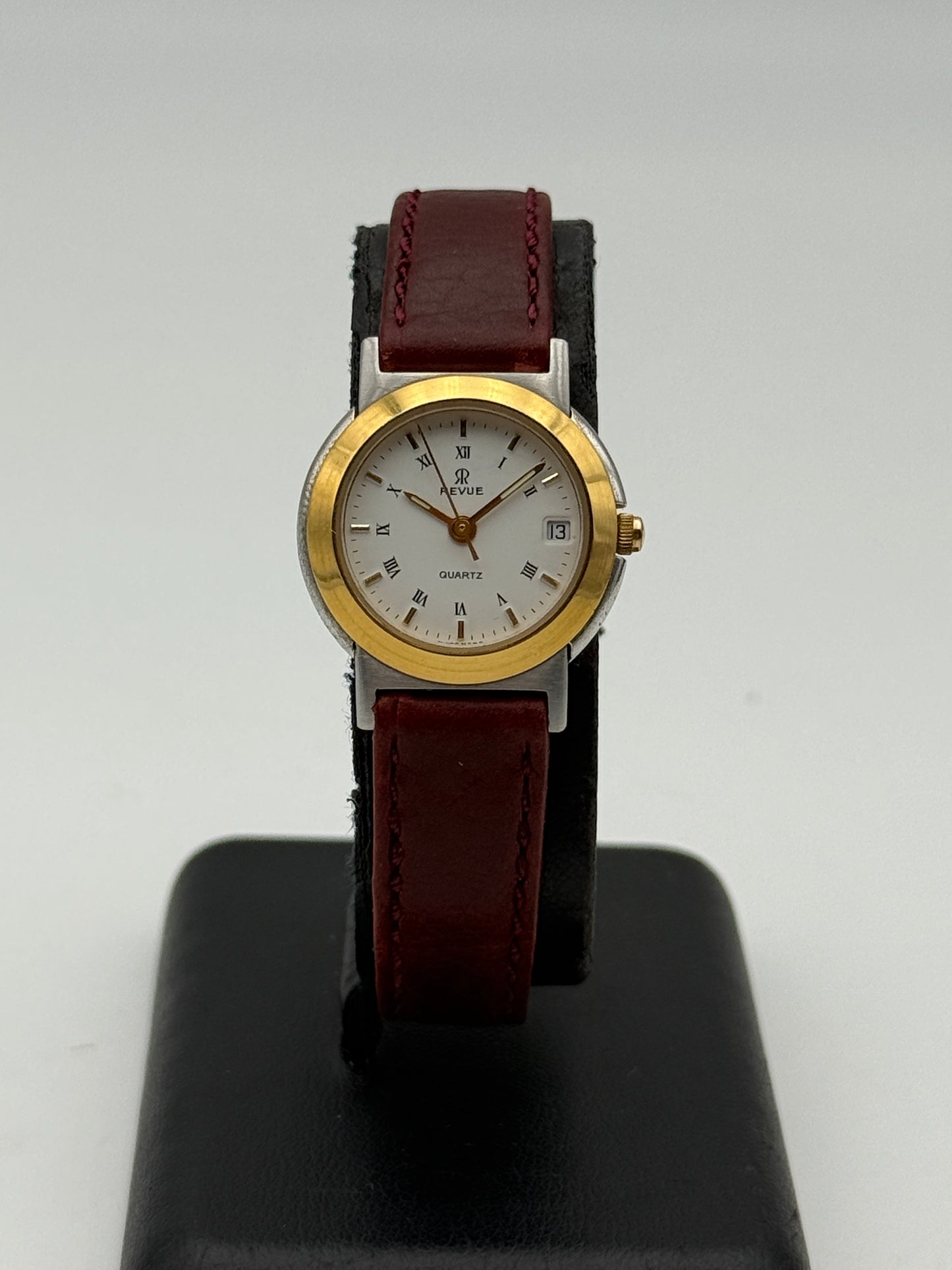 revue thommen swiss made steel-gold  referenza 130065