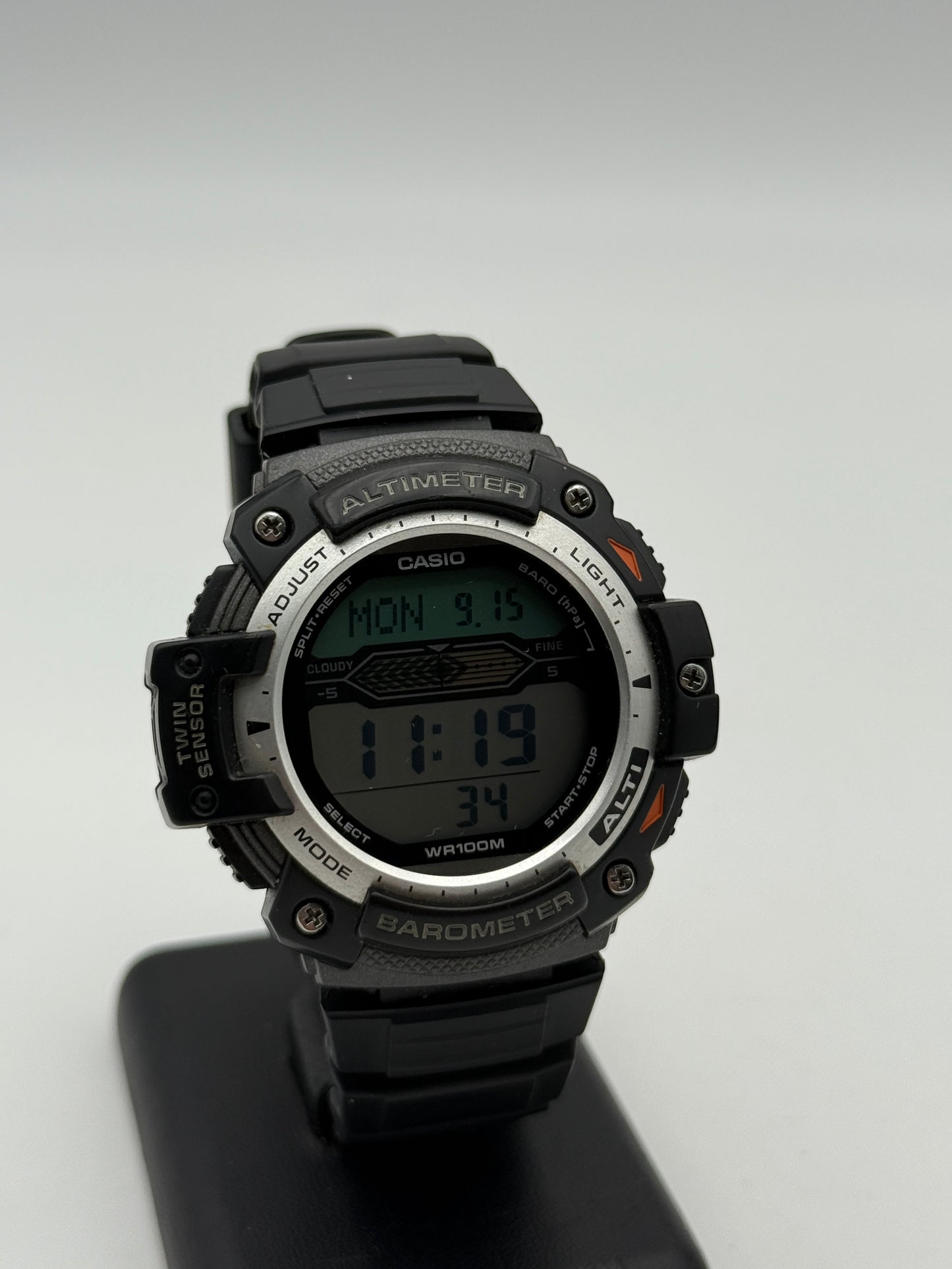casio altimeter twin sensor wr100m world time 3202 saw 300h 50mm vintage