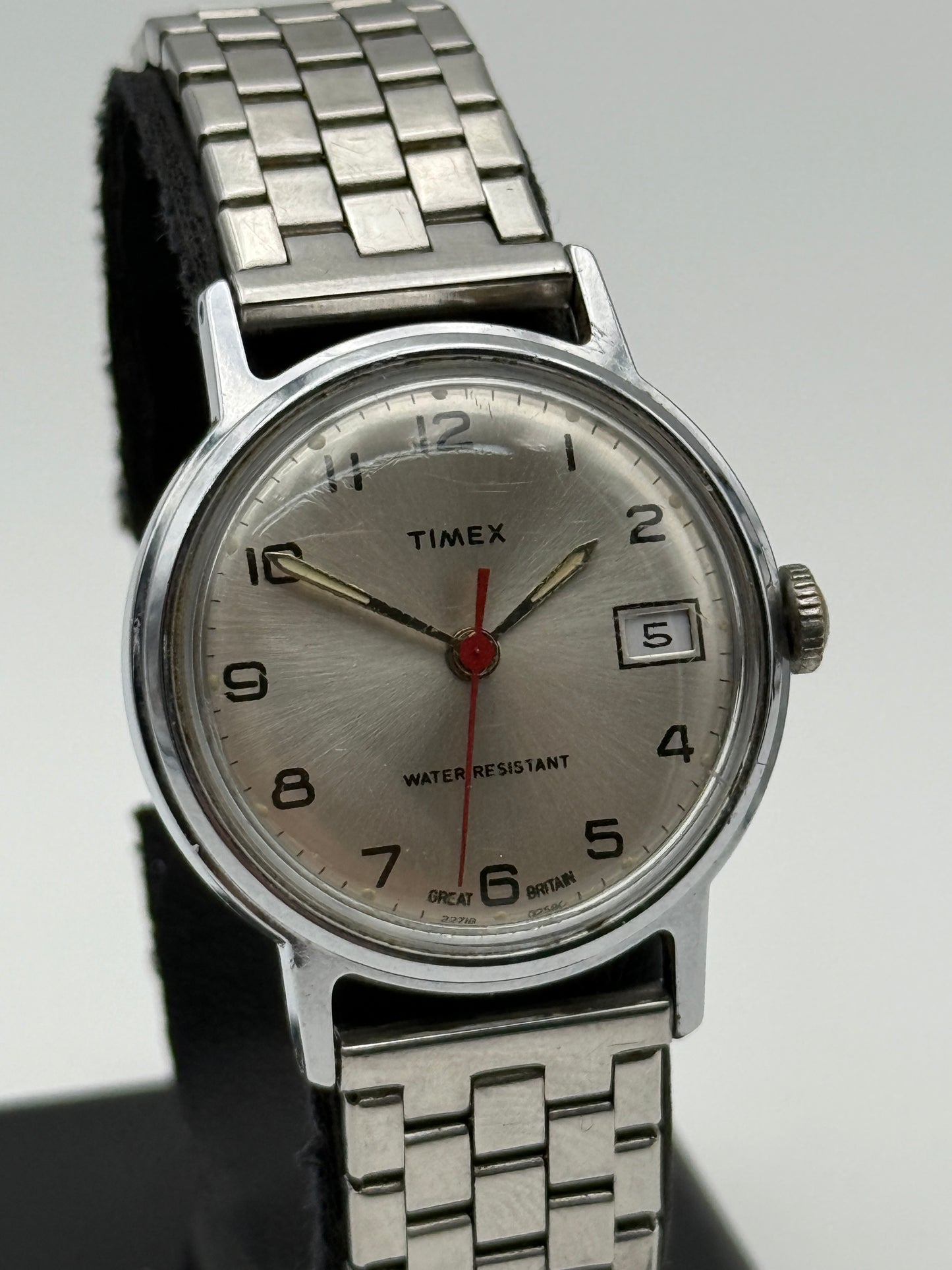 timex vintage manual wind 31mm