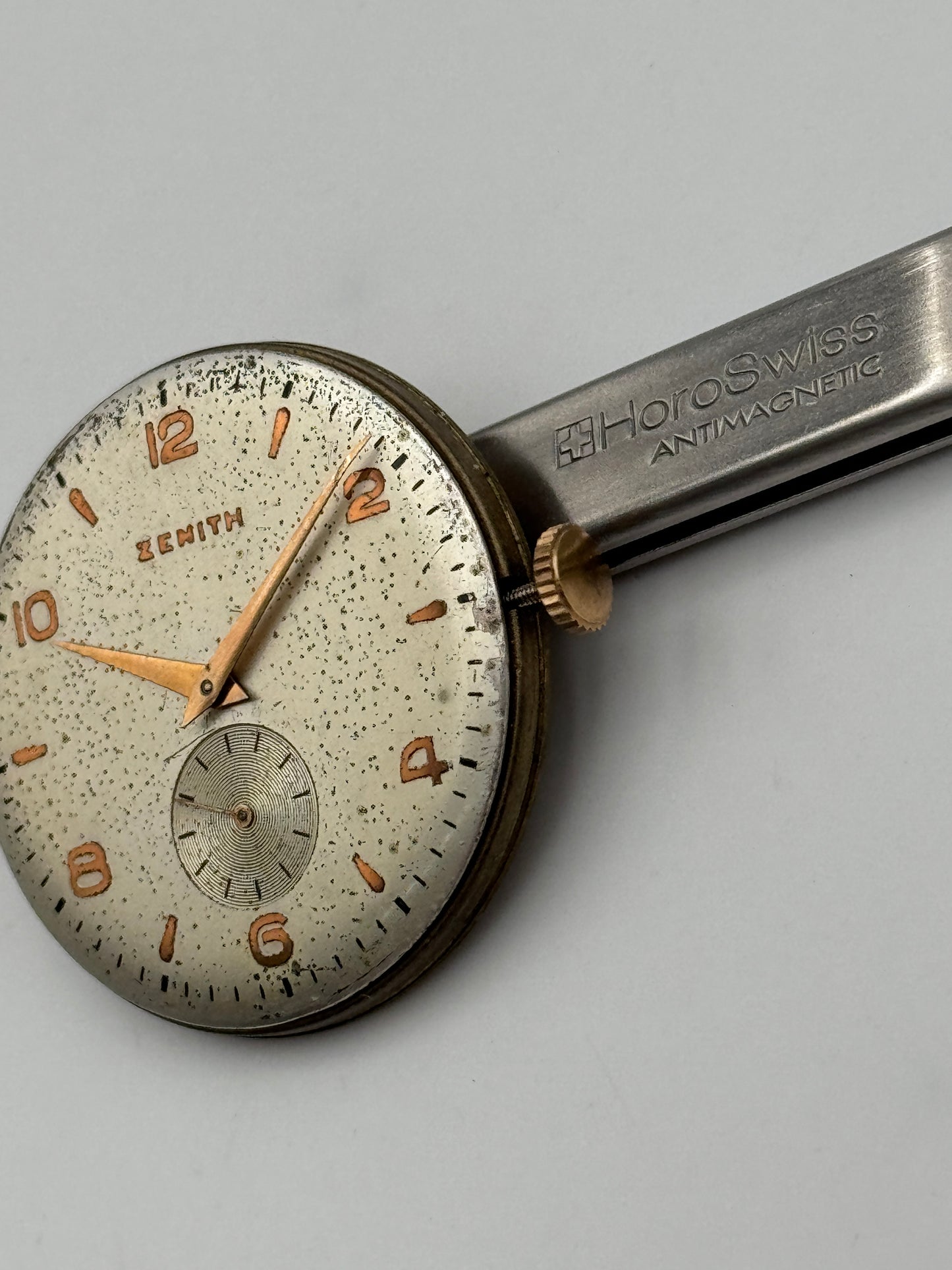 Zenith 106 movement movimento