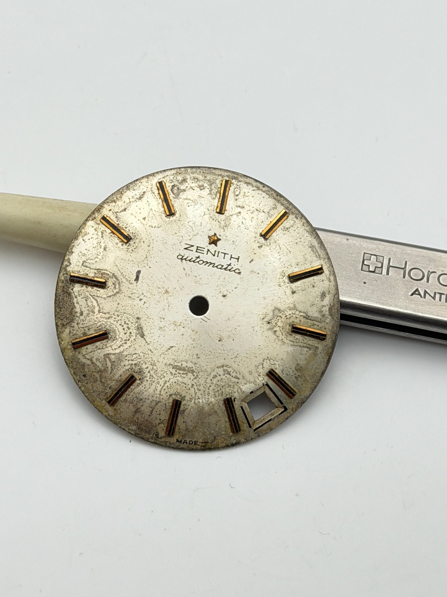 zenith automatic 28.2mm dial quadrante