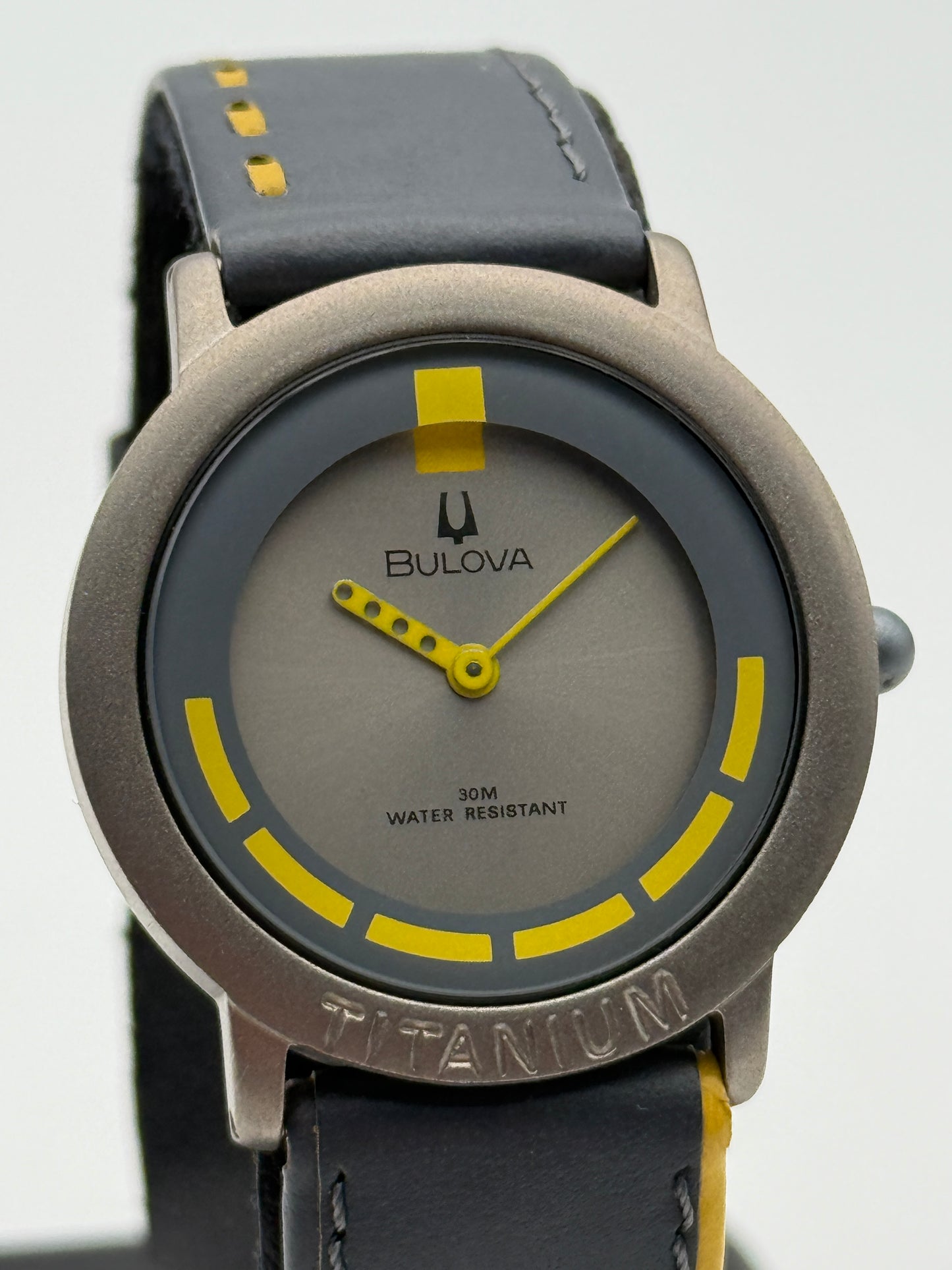 bulova titanium swiss made  8978900
