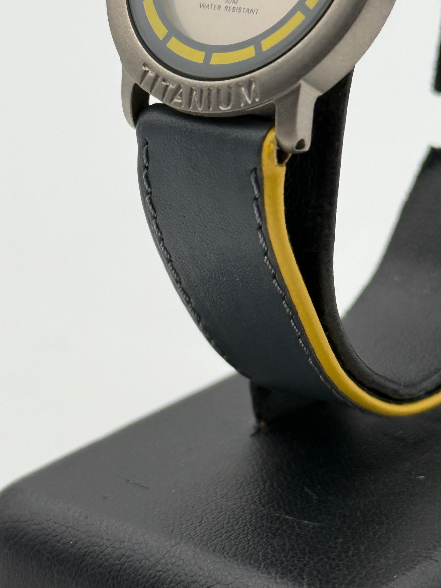 bulova titanium swiss made  8978900