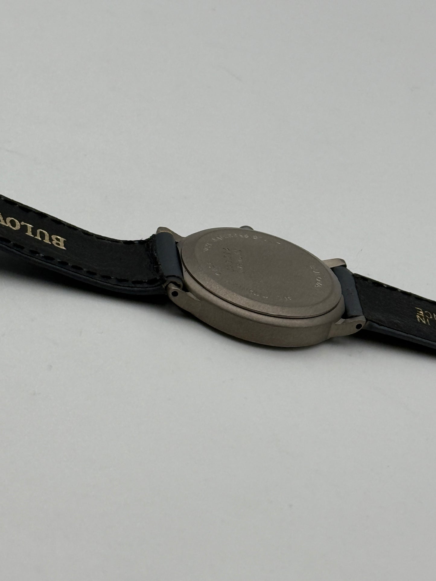 bulova titanium swiss made 8978900