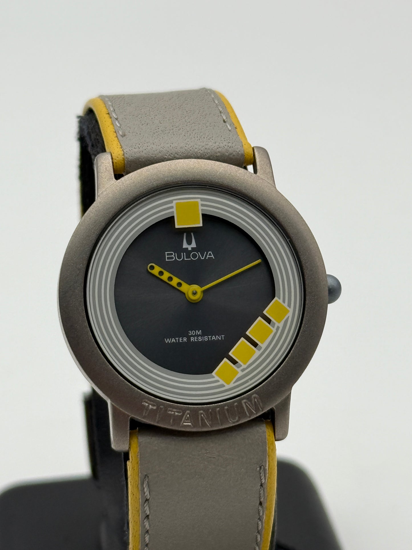 bulova titanium swiss made  8978905