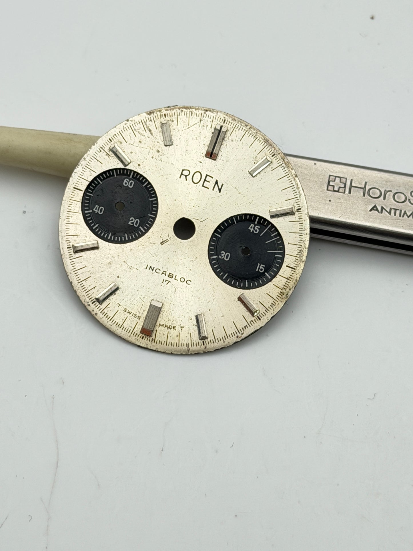 roen chrono panda 29mm dial quadrante