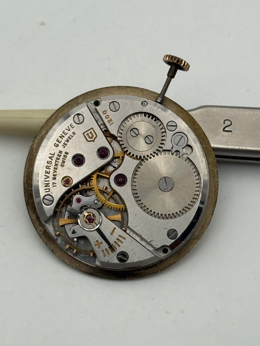 universal 1200 movement movimento
