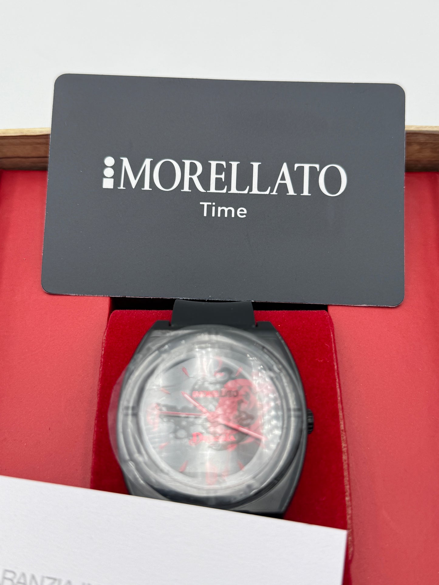 Morellato pour Dracula limited edition skg002-87650 37mm