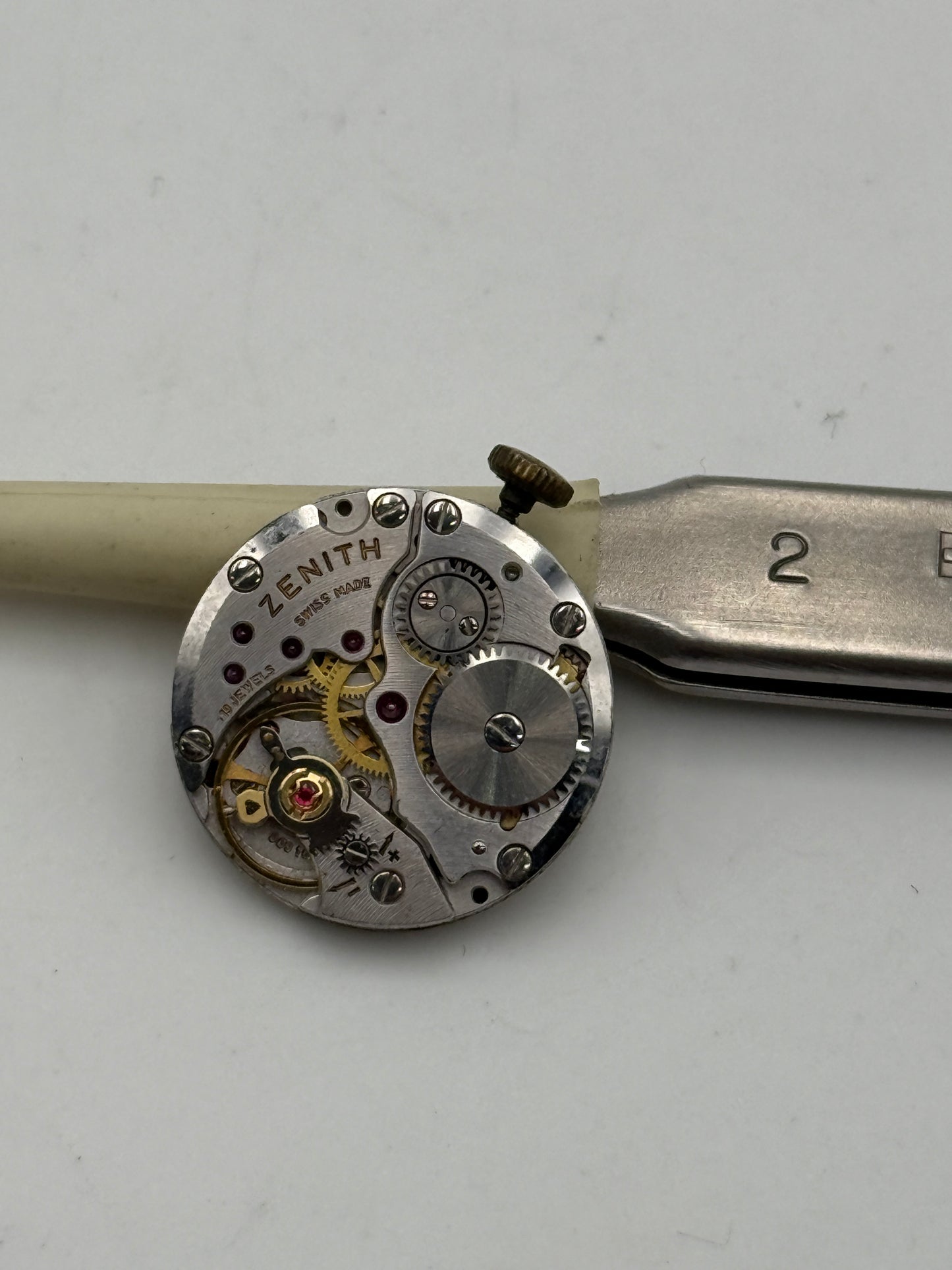 zenith 1731 movement movimento