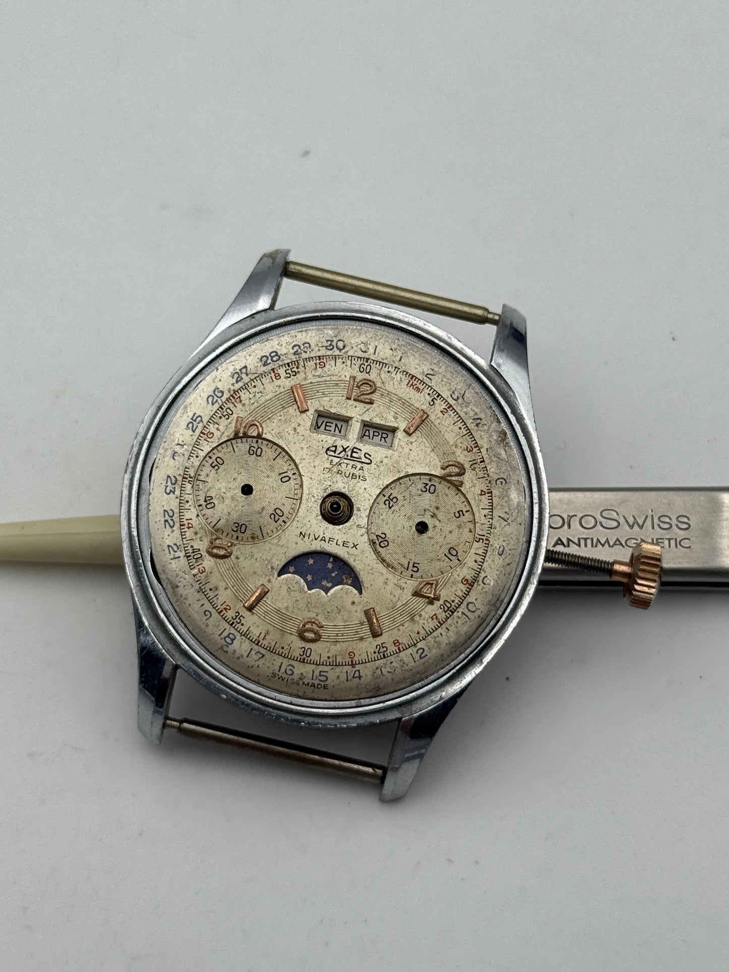 landeron 188 moonphase project 38mm chronograph vintage movement movimento