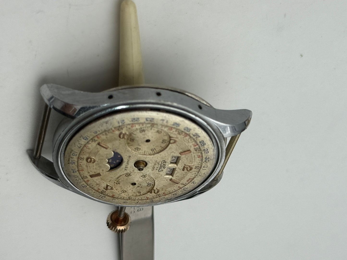 landeron 188 moonphase project 38mm chronograph vintage movement movimento