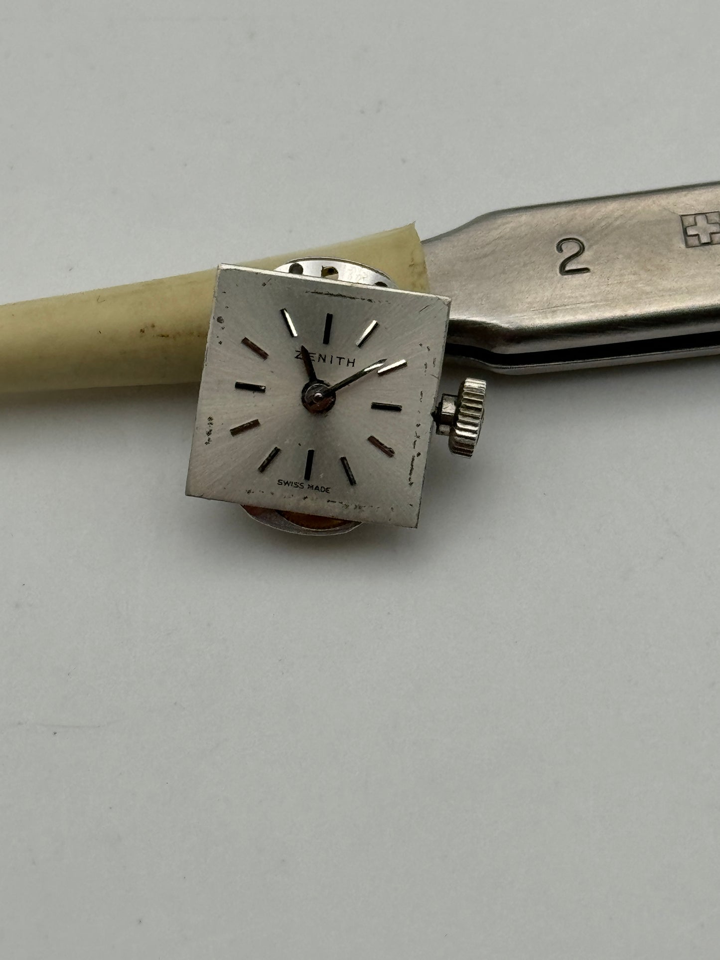 Zenith 1112 movement movimento
