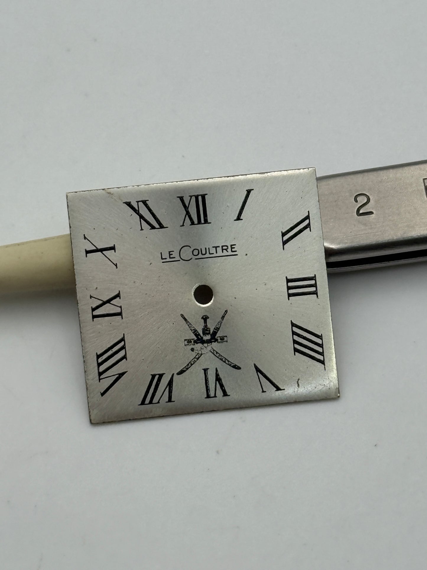 jaeger le coultre UAE oman emirated arabs saudi dial quadrante swiss made