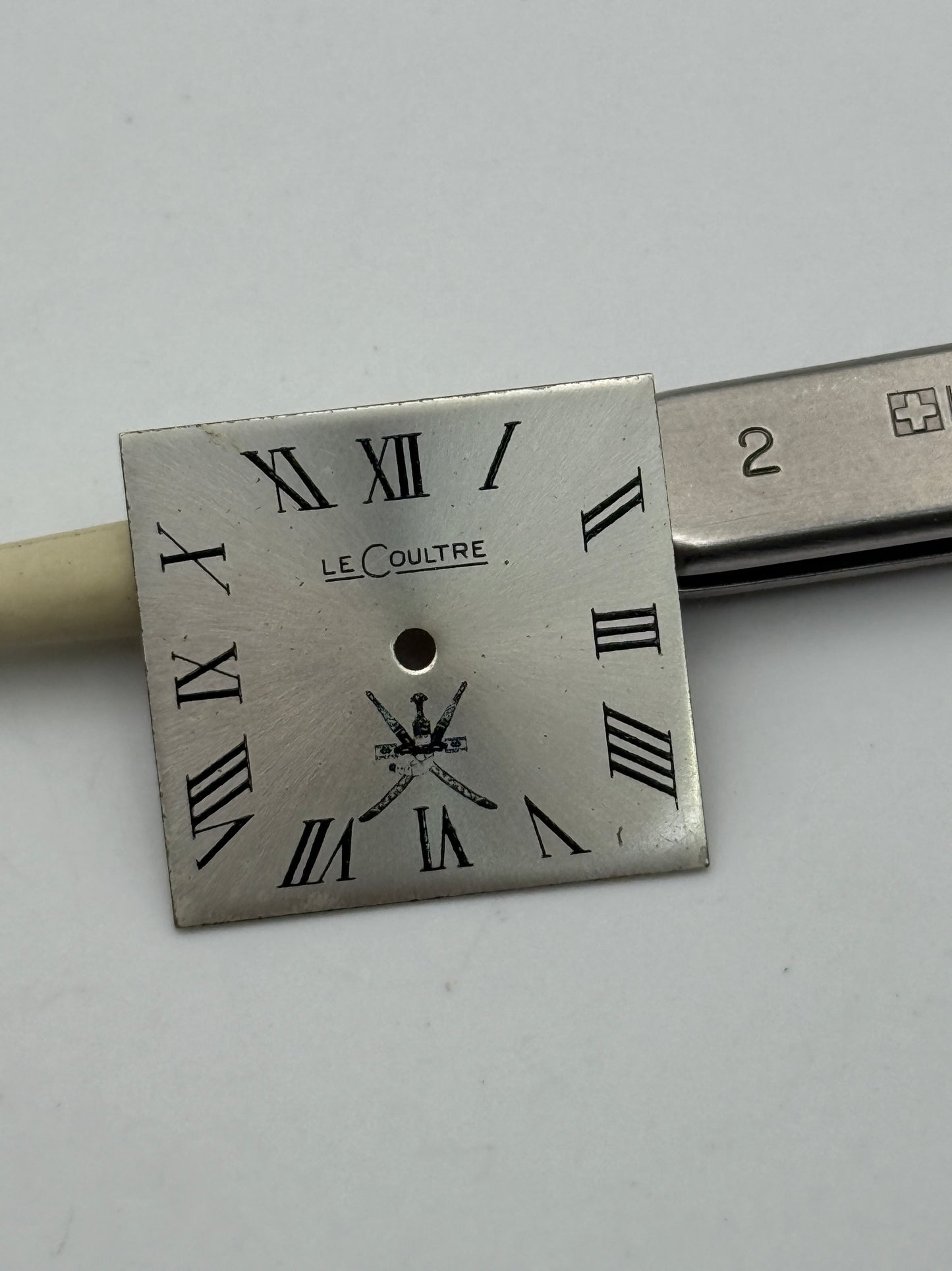 jaeger le coultre UAE oman emirated arabs saudi dial quadrante swiss made