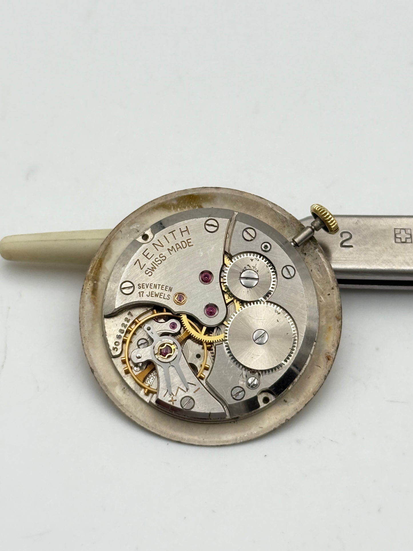 zenith 2522 movement movimento