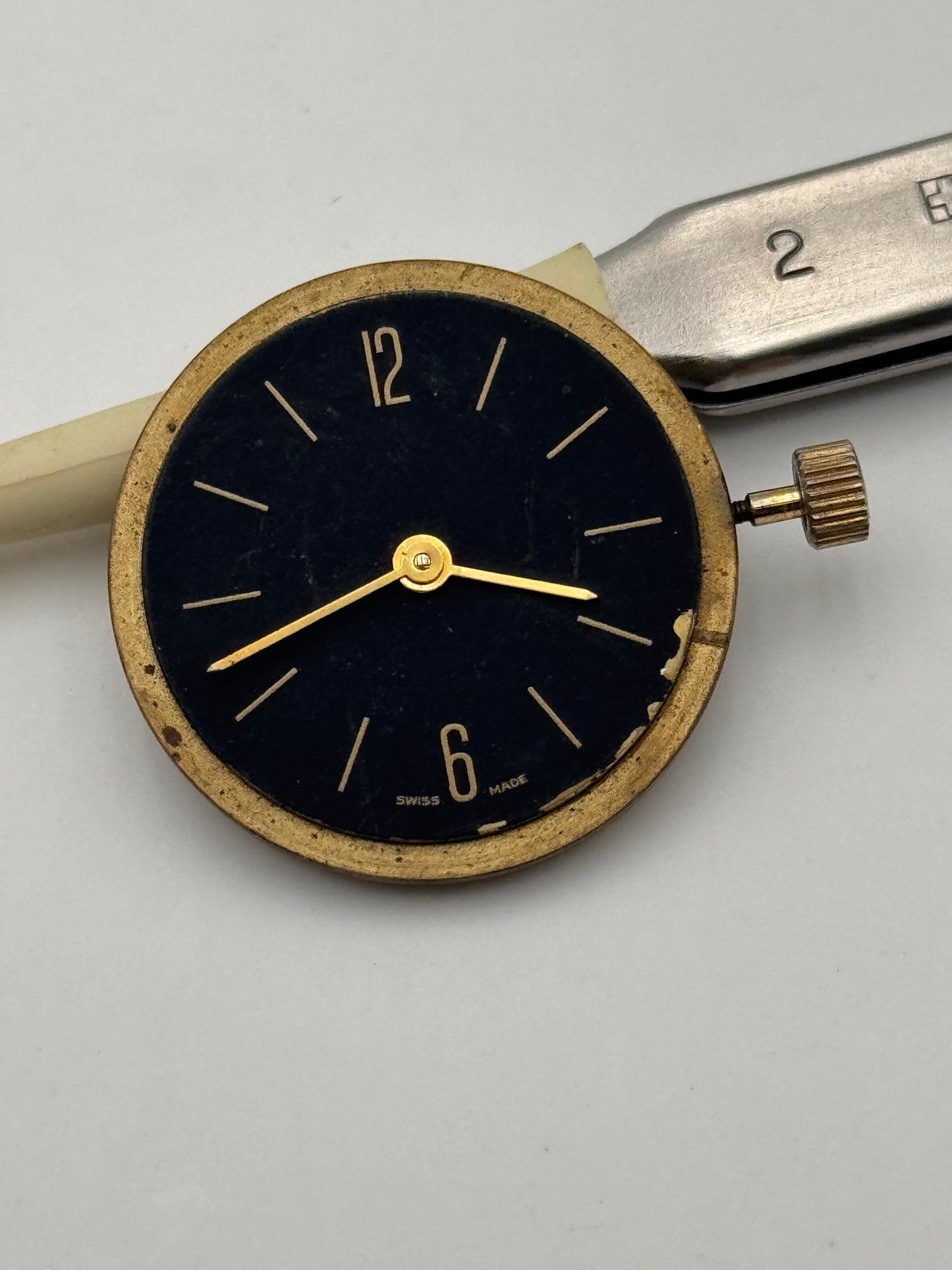 Bulgari swiss made eta 956.032 quartz movement movimento