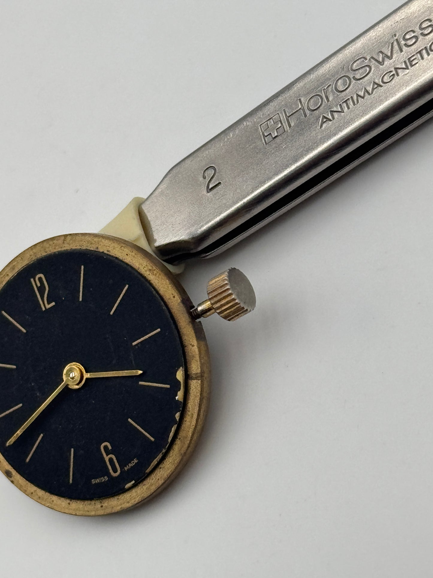 Bulgari swiss made eta 956.032 quartz movement movimento