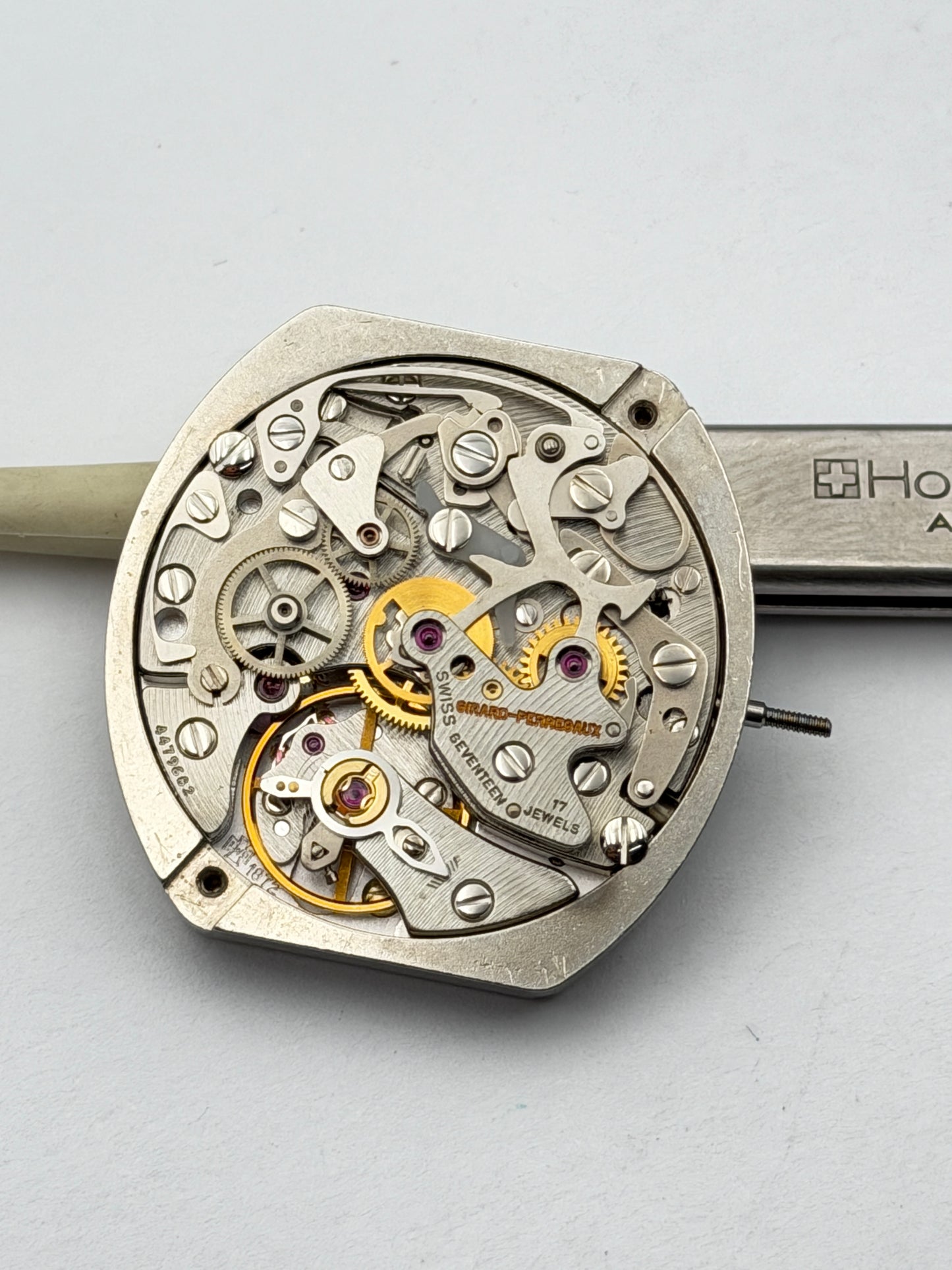 Girard Perregaux richeville lemnia 1872 chrono movement movimento