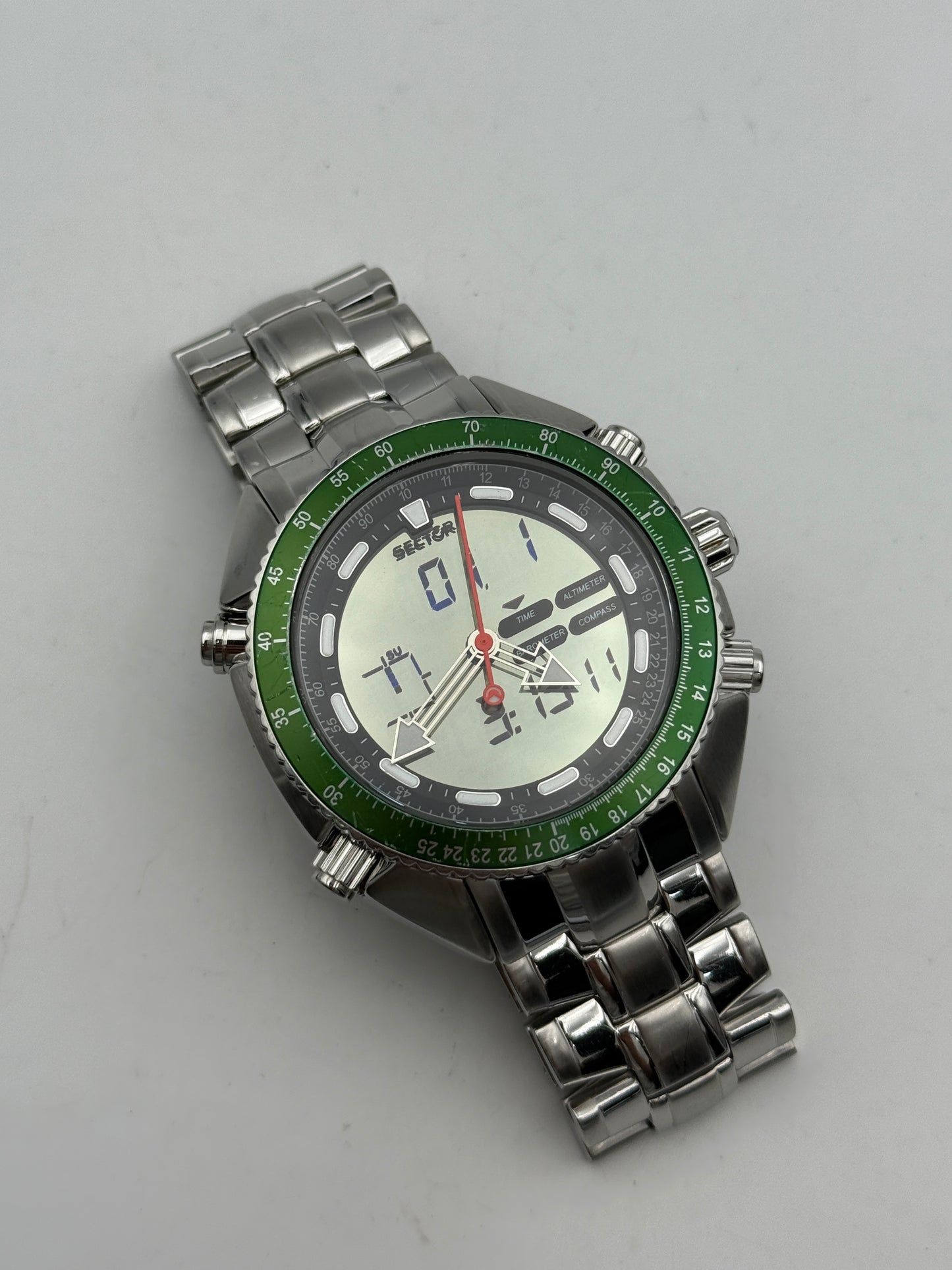 Sector mountain master 3253908015-41343 47mm